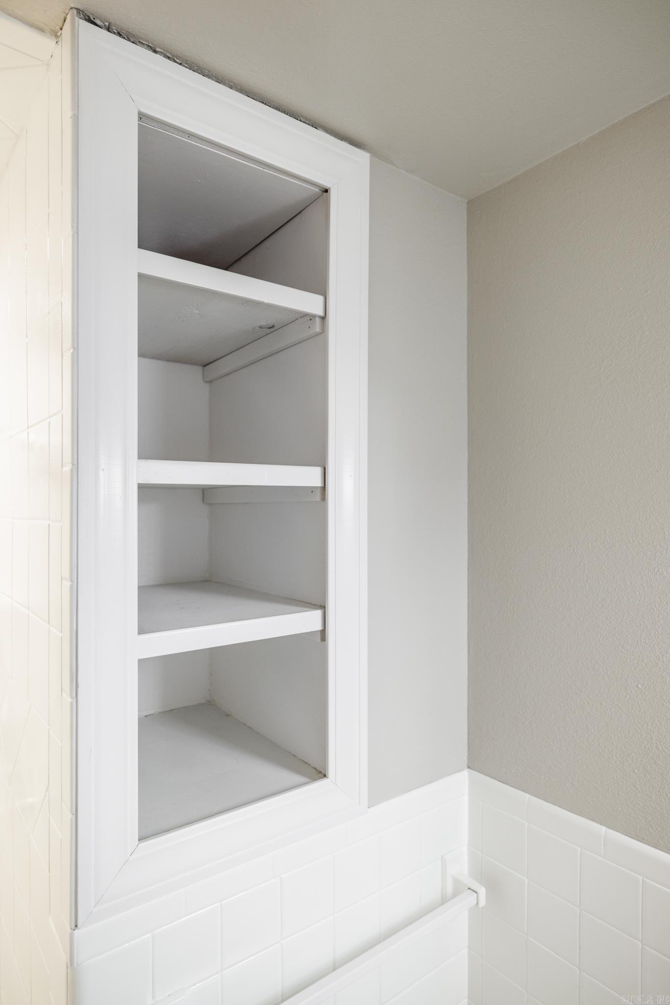 J O WEST ADDN - Residential