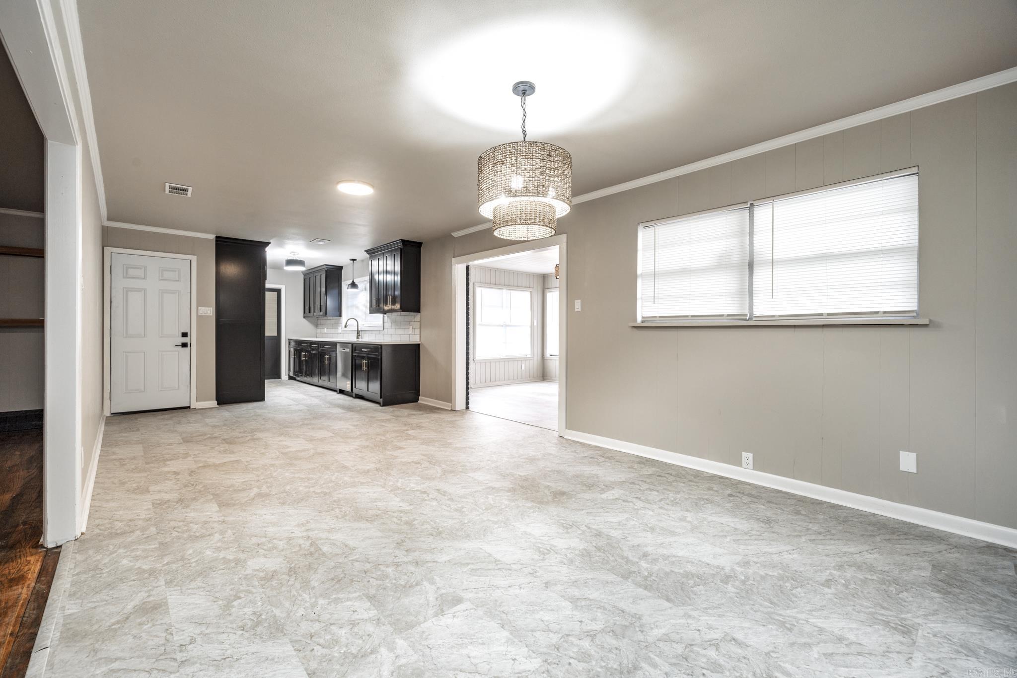 J O WEST ADDN - Residential