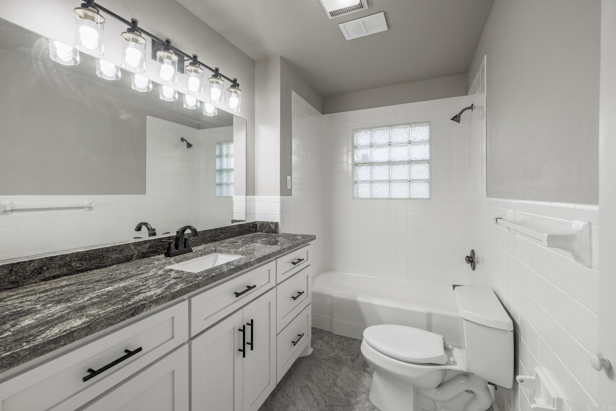 J O WEST ADDN - Residential