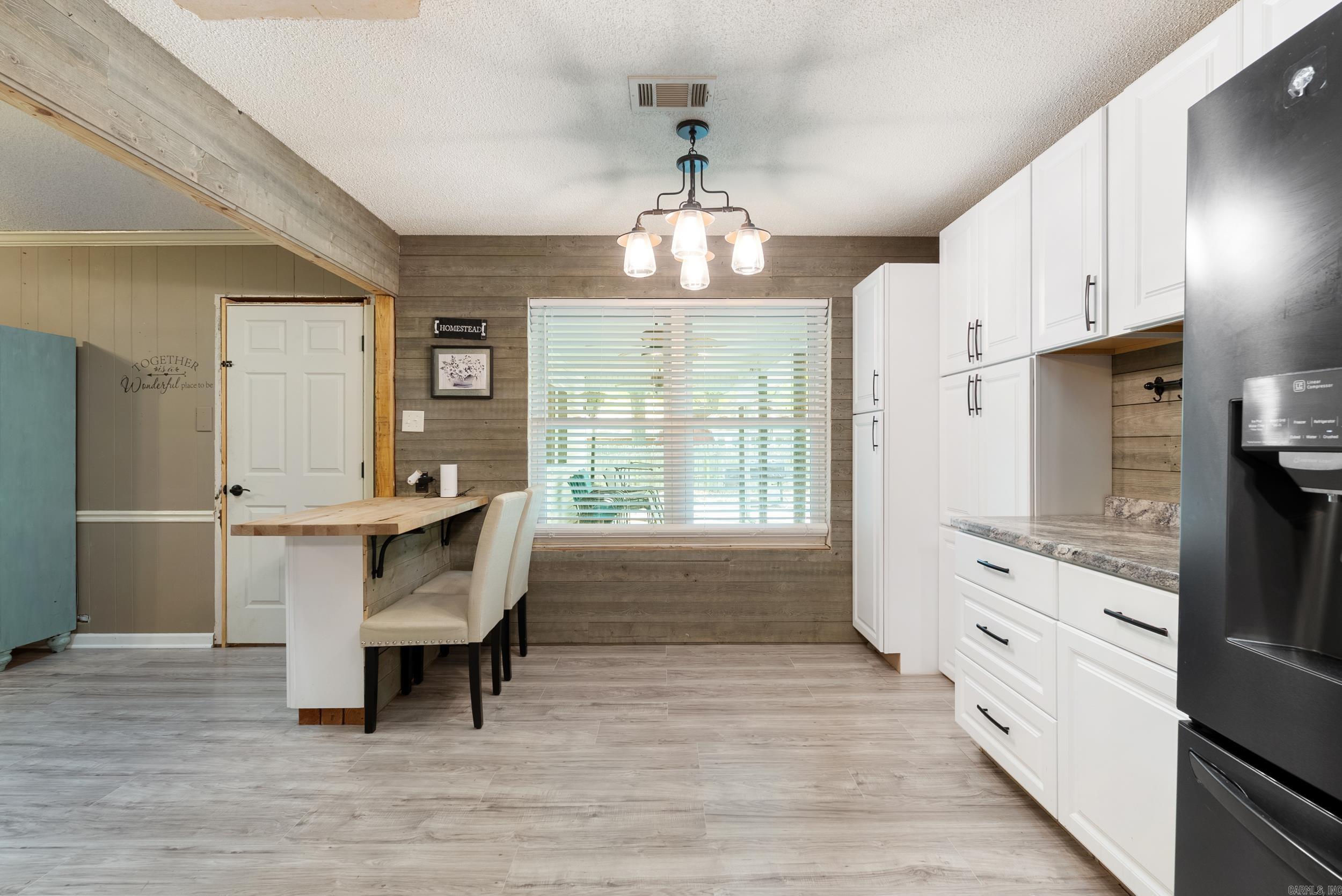 OAK FORREST - Residential
