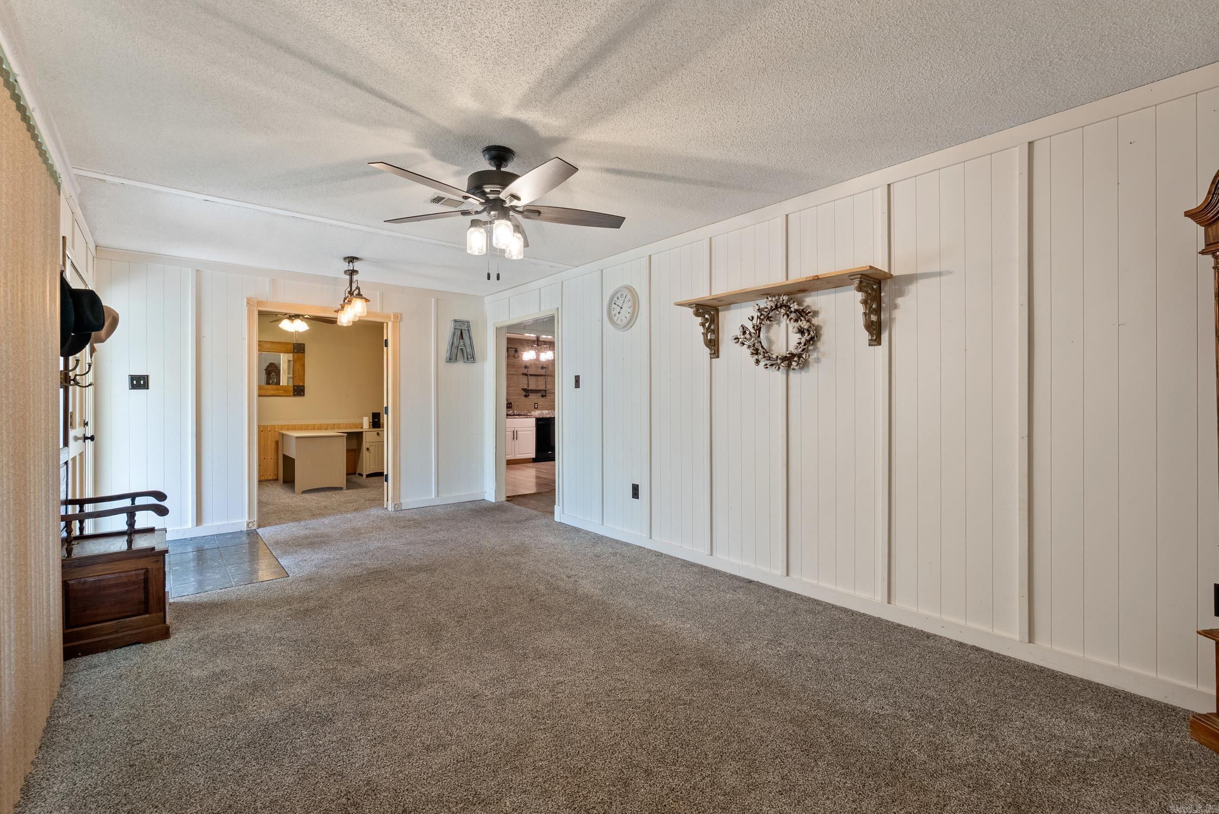 OAK FORREST - Residential