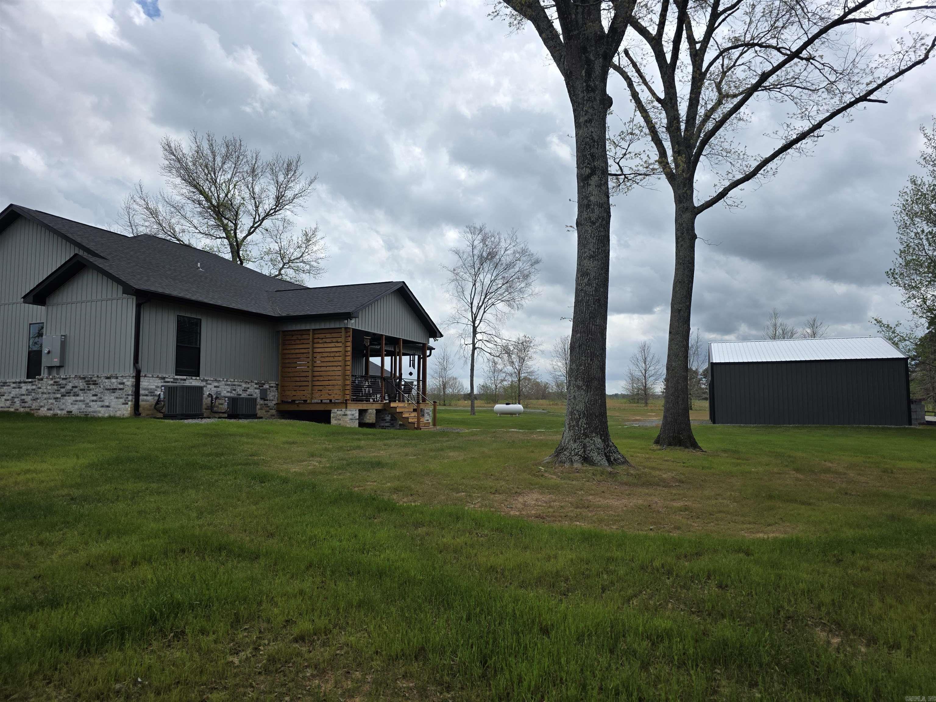 Metes & Bounds - Residential