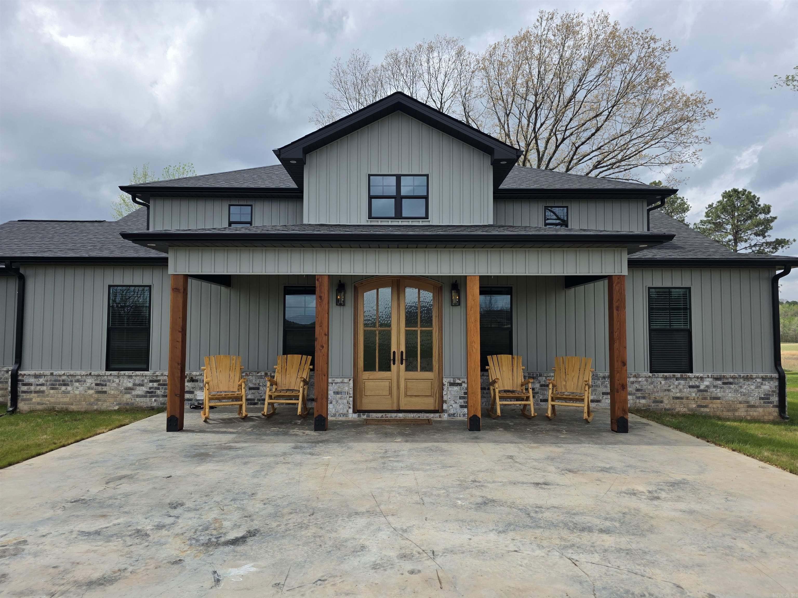 Metes & Bounds - Residential