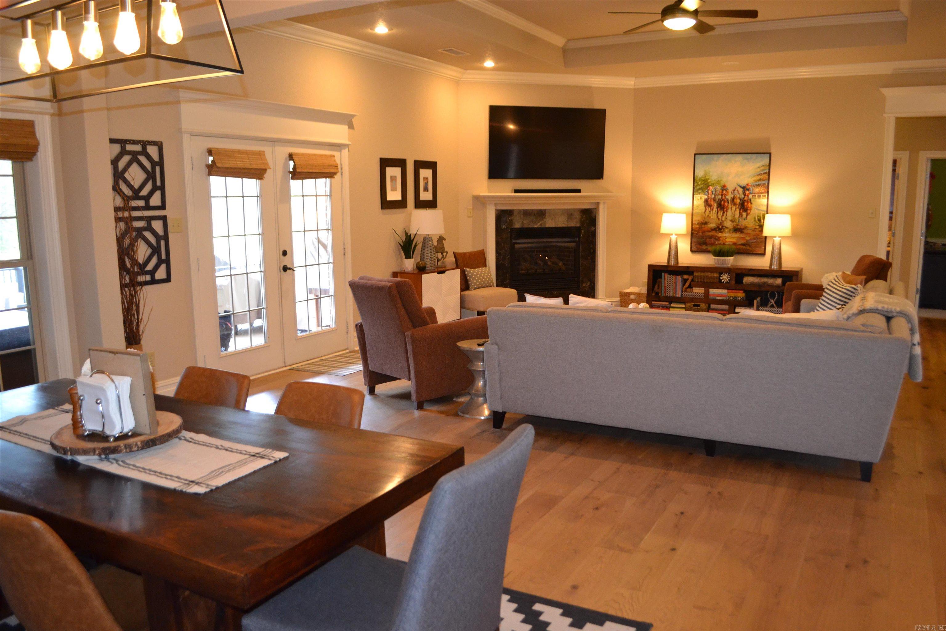 VALLEYRIDGE ESTATES ADD TO EASTG - Residential