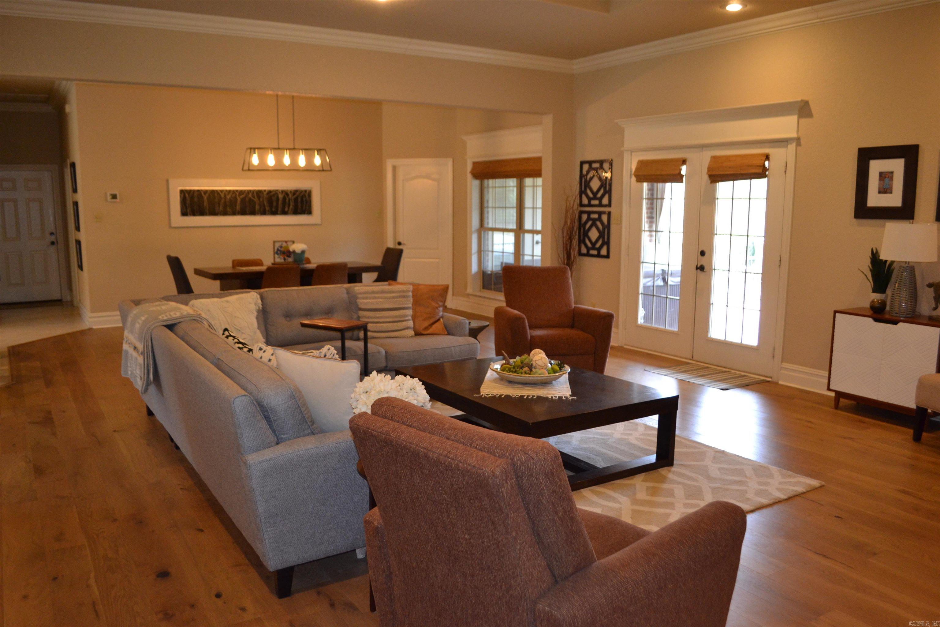 VALLEYRIDGE ESTATES ADD TO EASTG - Residential