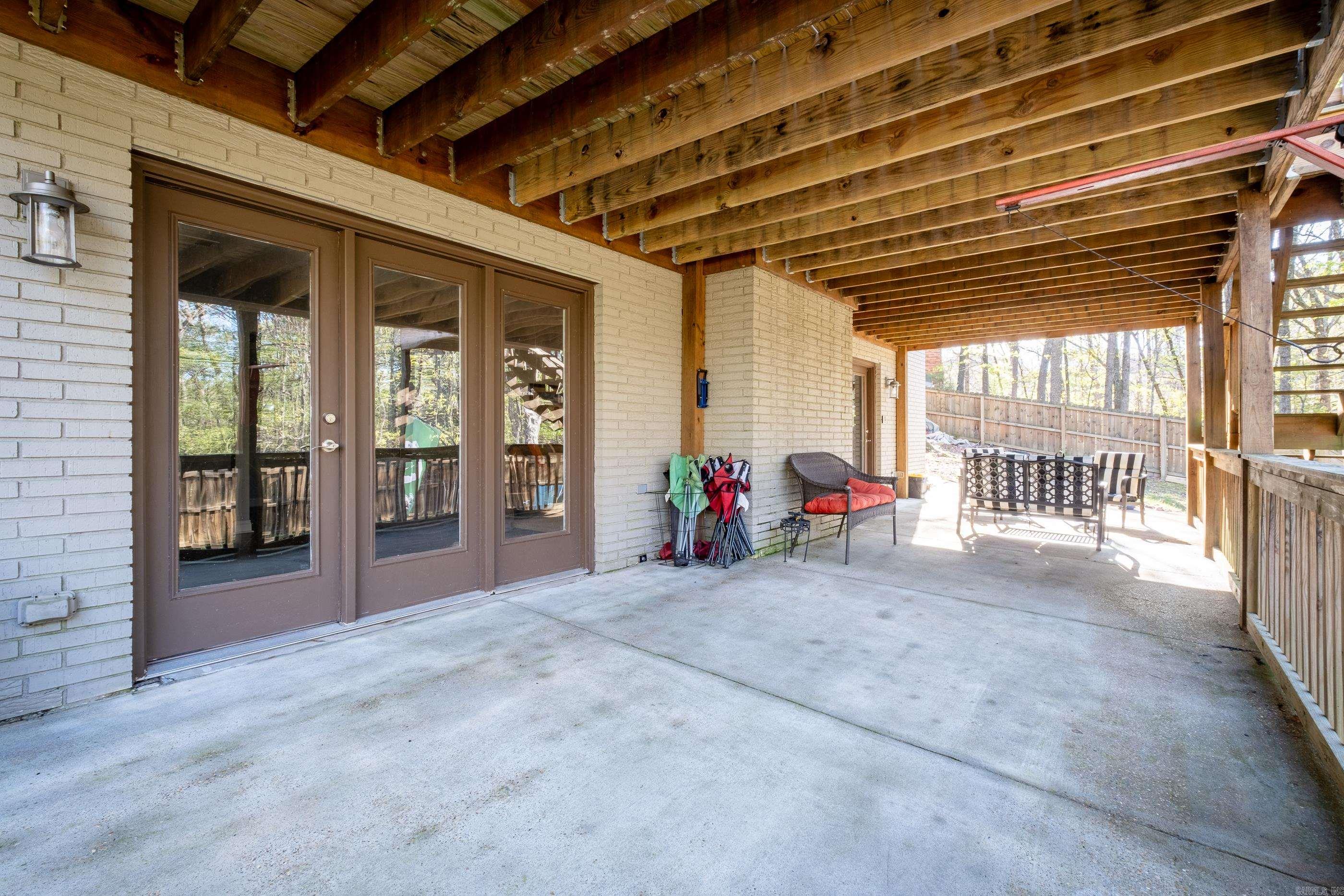 KINGWOOD PLACE - Residential