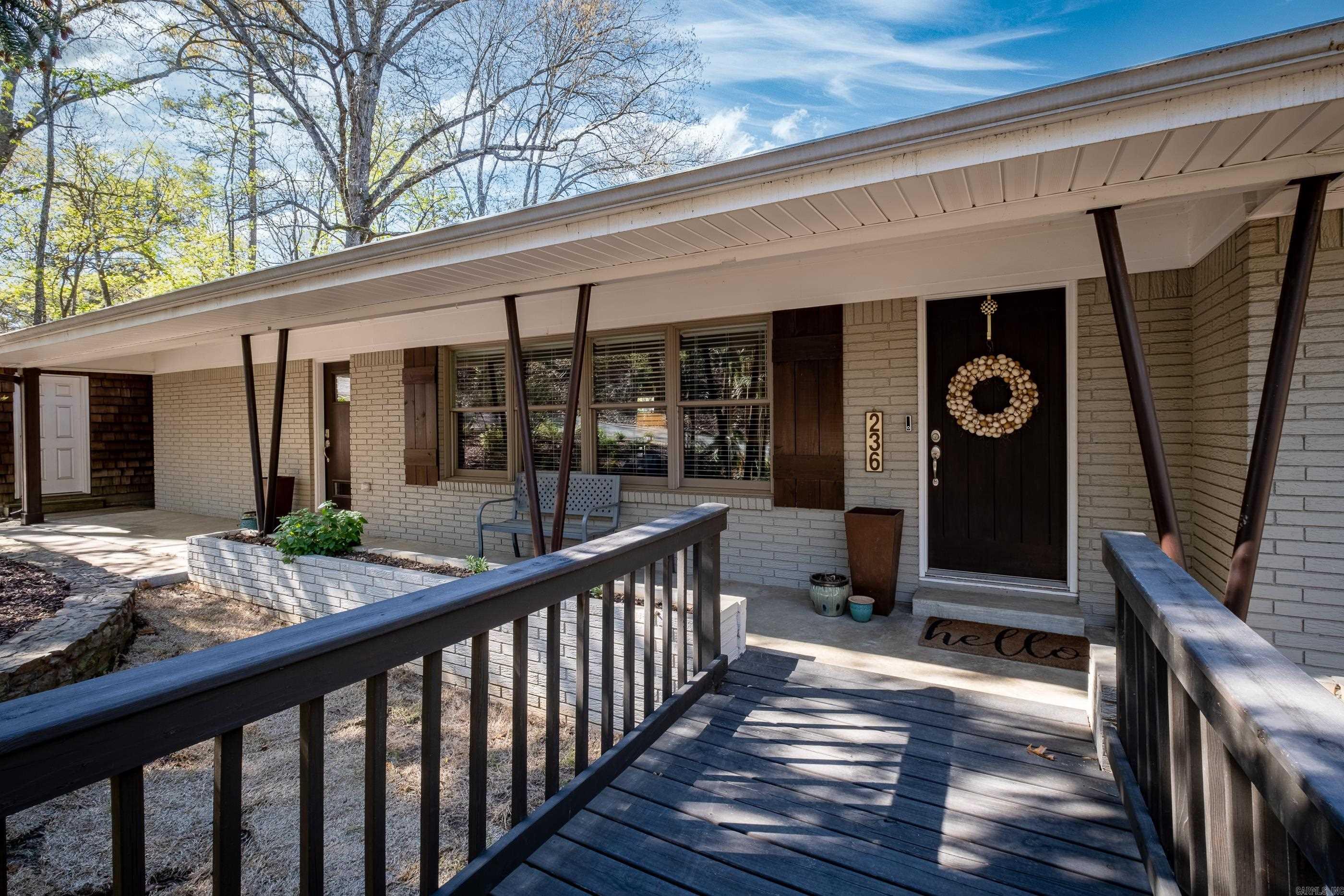 KINGWOOD PLACE - Residential