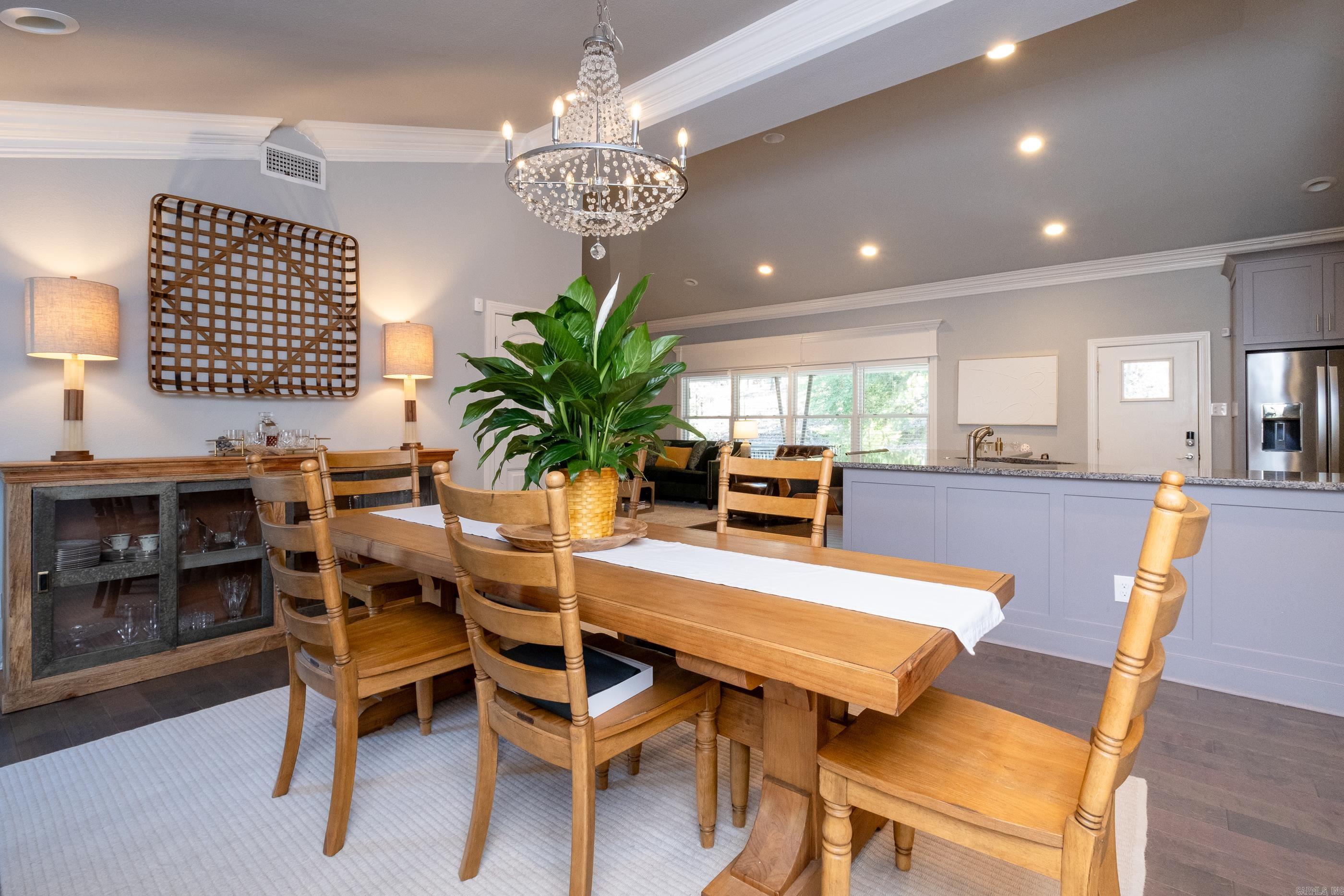 KINGWOOD PLACE - Residential