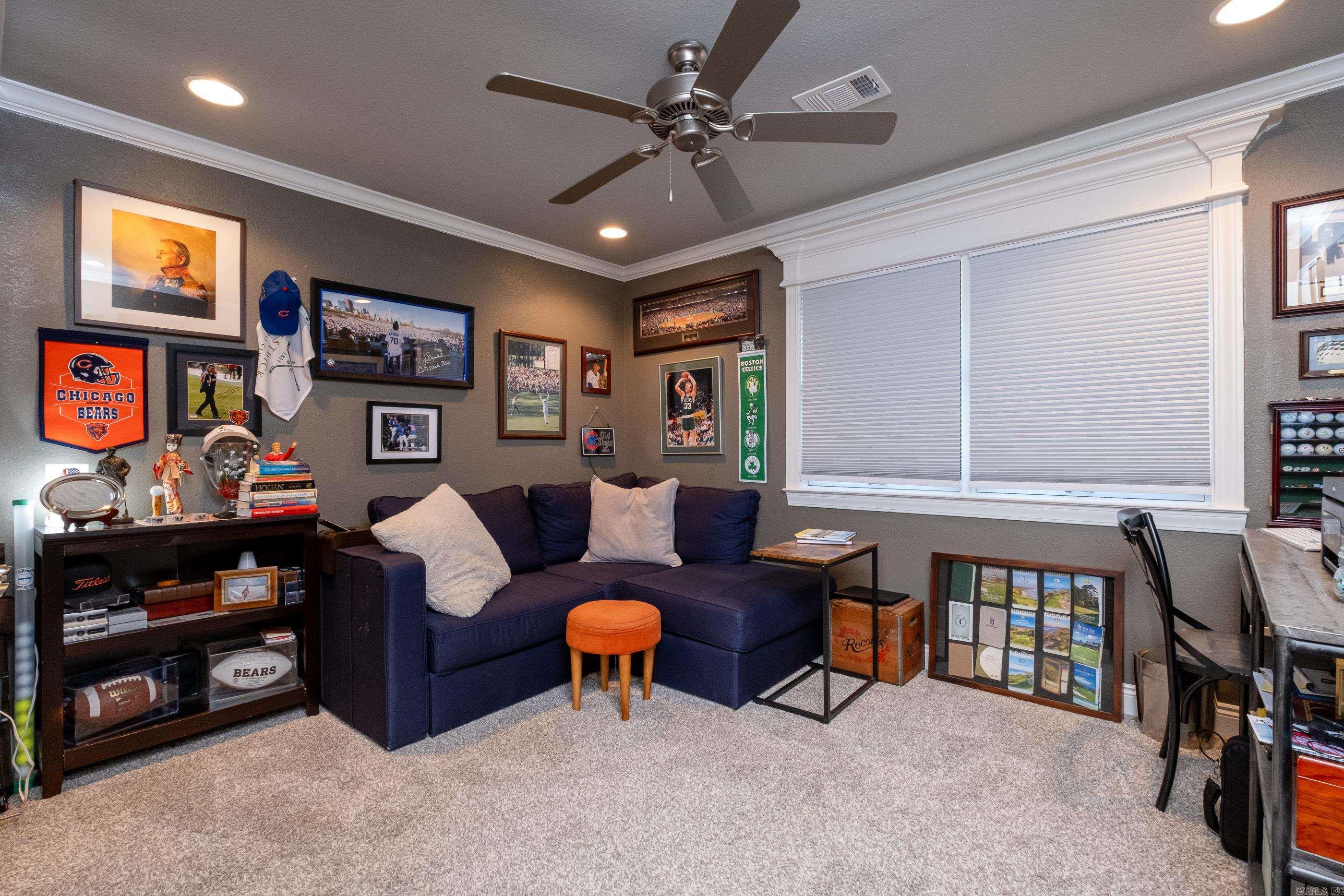 KINGWOOD PLACE - Residential