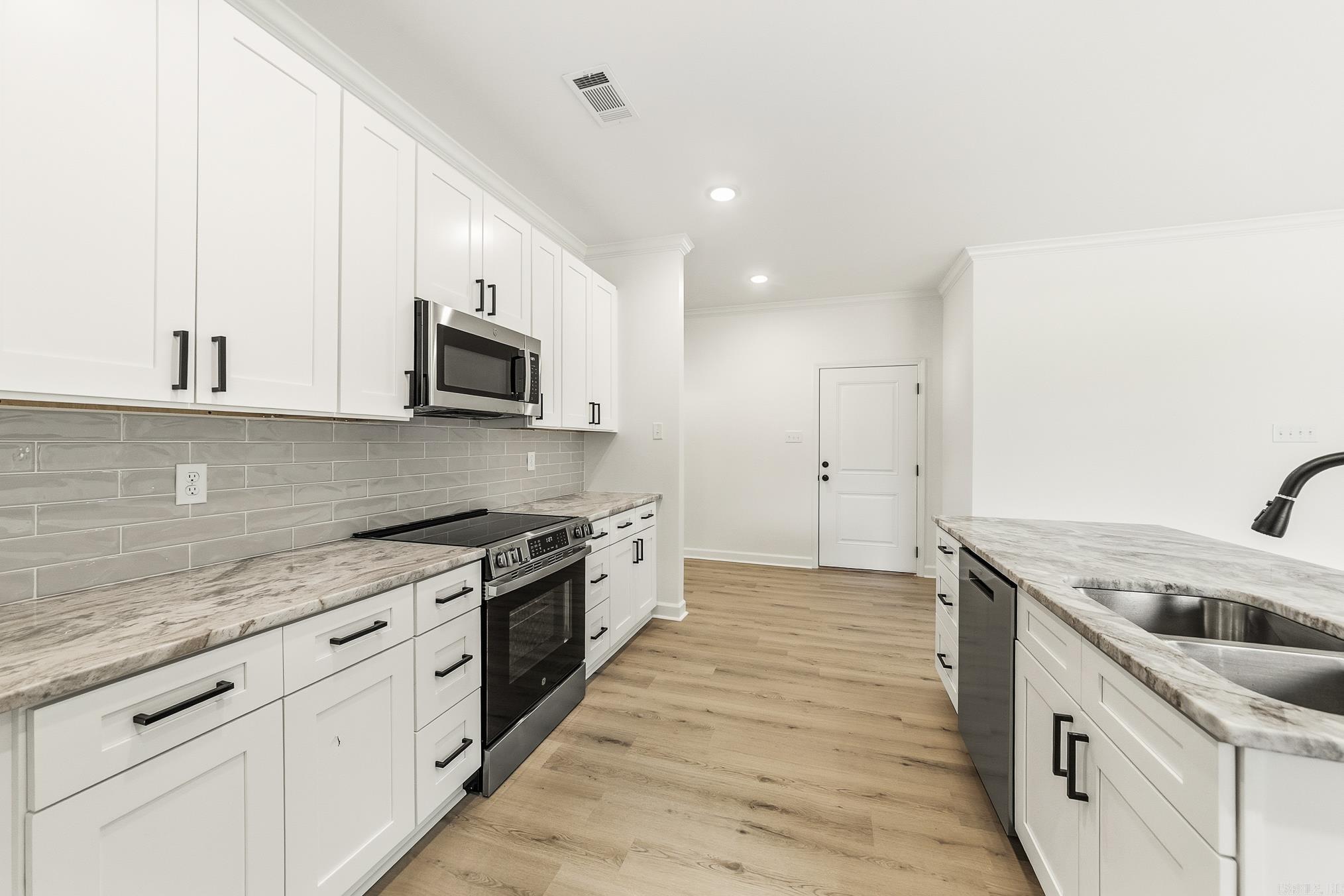 WOLFSBRIDGE @ CABOT PH 1-B - Residential