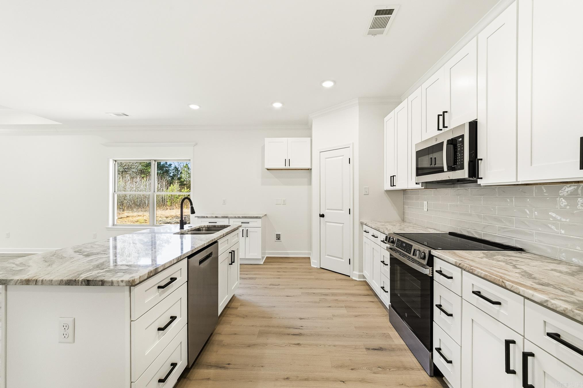 WOLFSBRIDGE @ CABOT PH 1-B - Residential