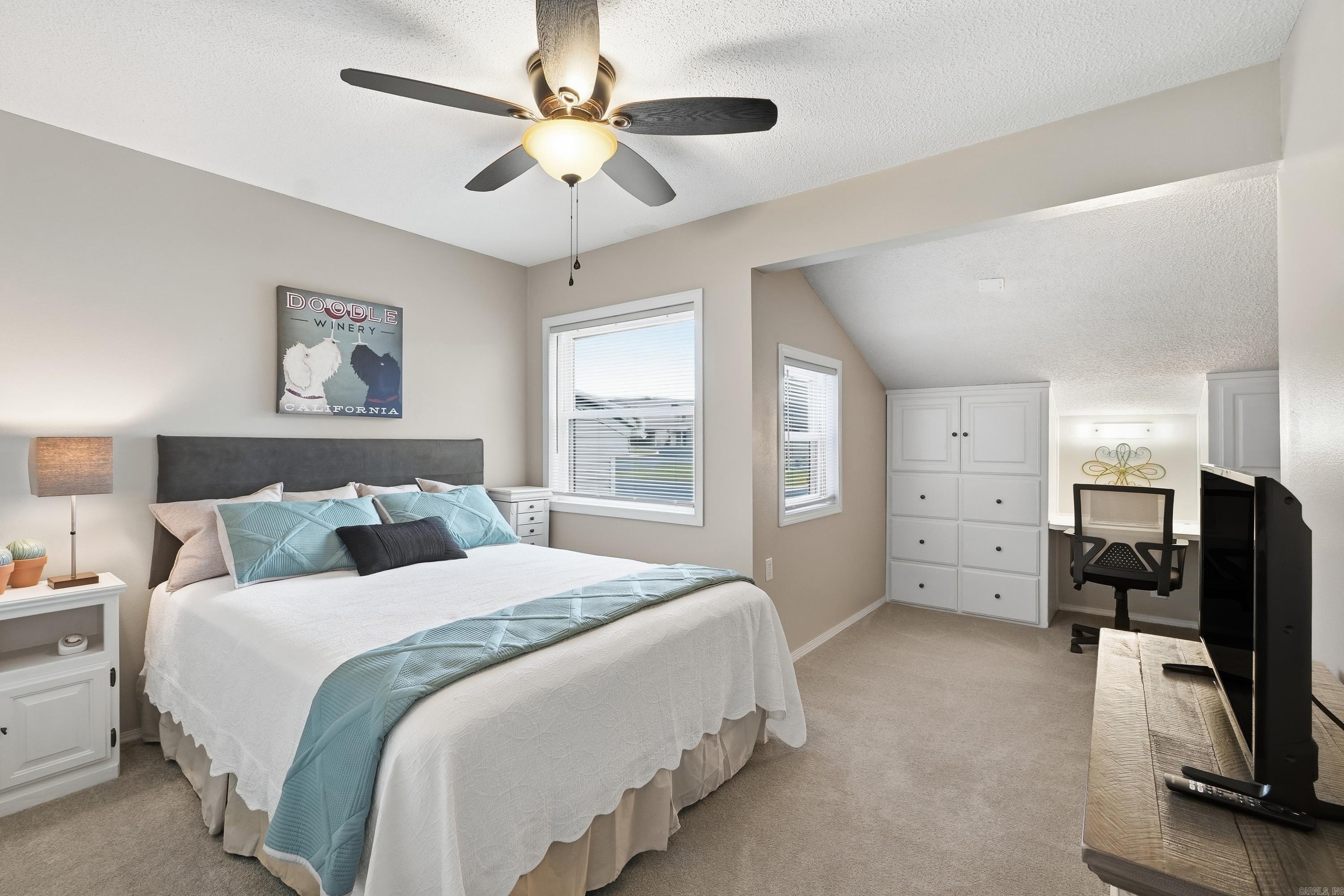LAKEWOOD HILLS CONDO - Residential