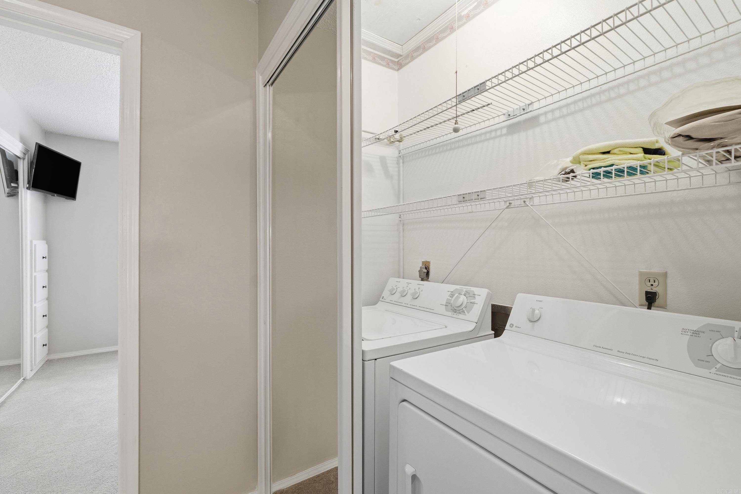 LAKEWOOD HILLS CONDO - Residential