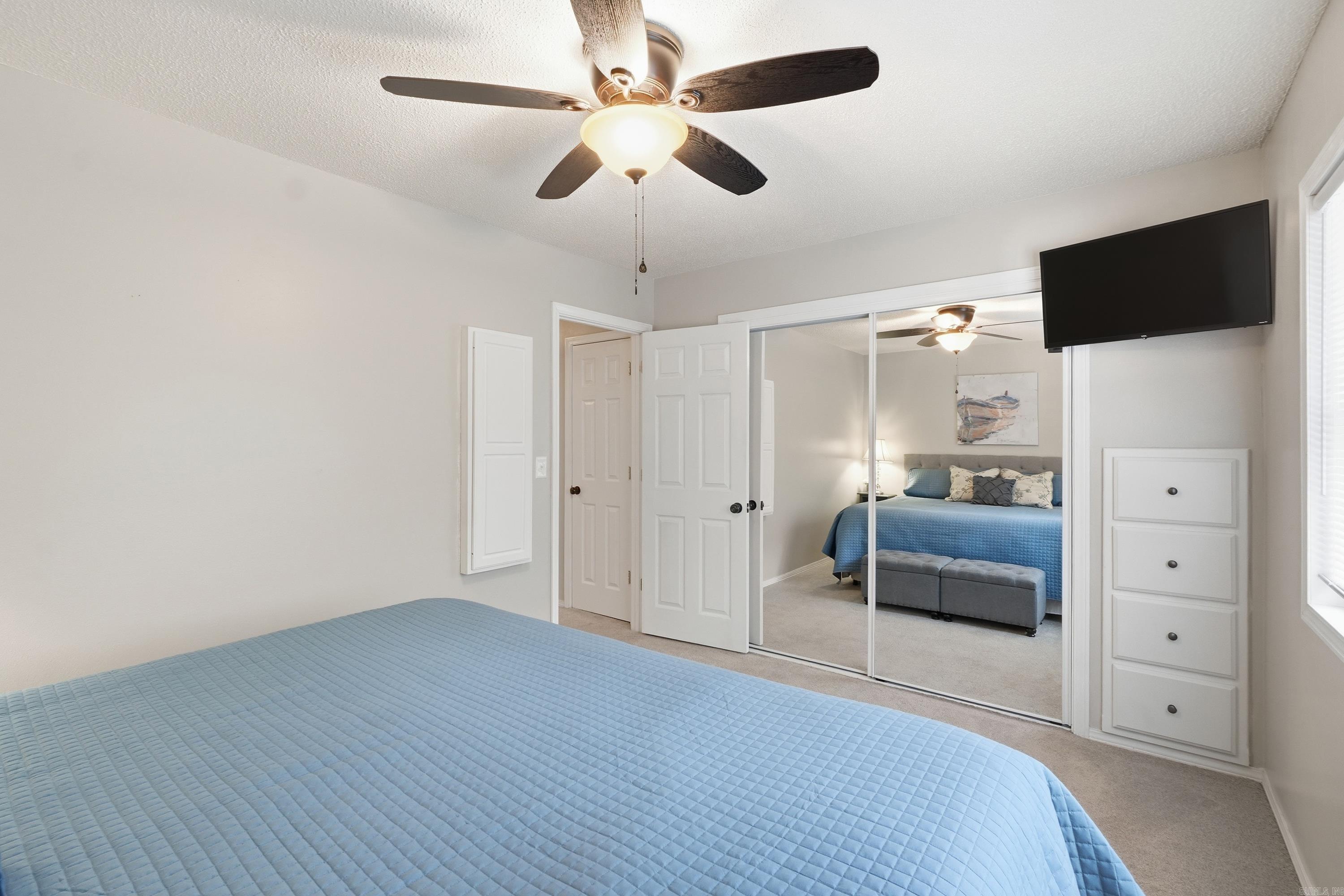 LAKEWOOD HILLS CONDO - Residential