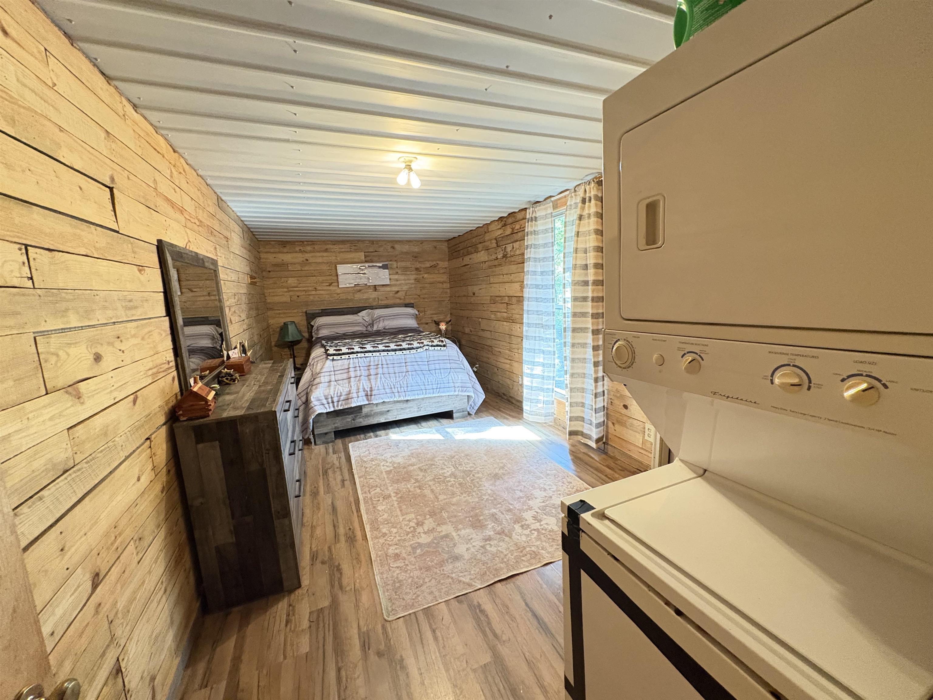 DEER VALLEY - Residential