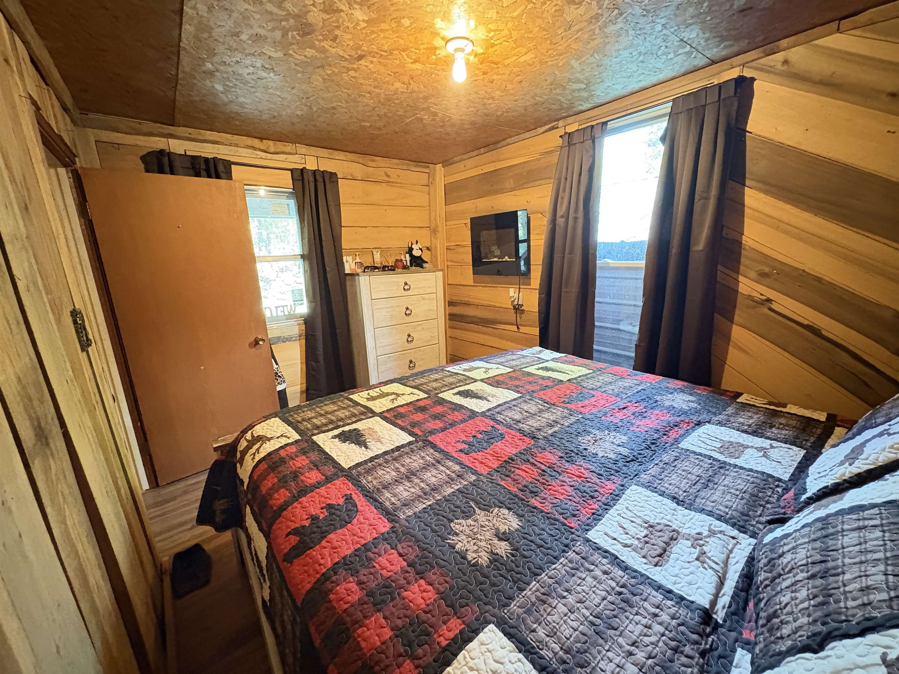 DEER VALLEY - Residential