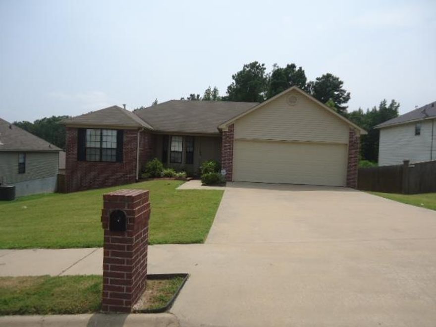 Cute 3 bedroom 2 bath home with approx 1500 sqft in the heart of Little Rock, Property sold AS-IS, no disclosures or warranties available. Pre-approval letter or proof of funds must accompany offers for submission to seller. Earnest money will be required with accepted offer. Agents see confidential remarks for showing instructions and additional info.