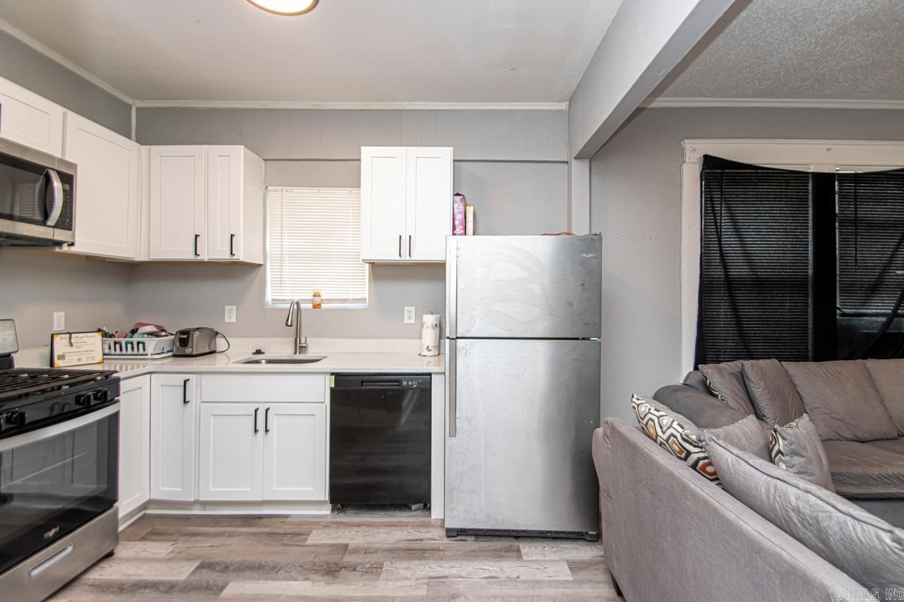 Weldon E Wrights - Residential Income