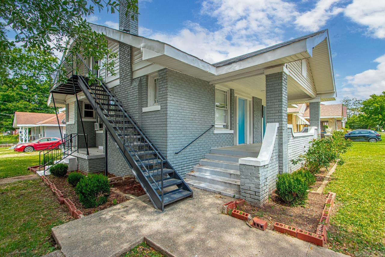 Weldon E Wrights - Residential Income