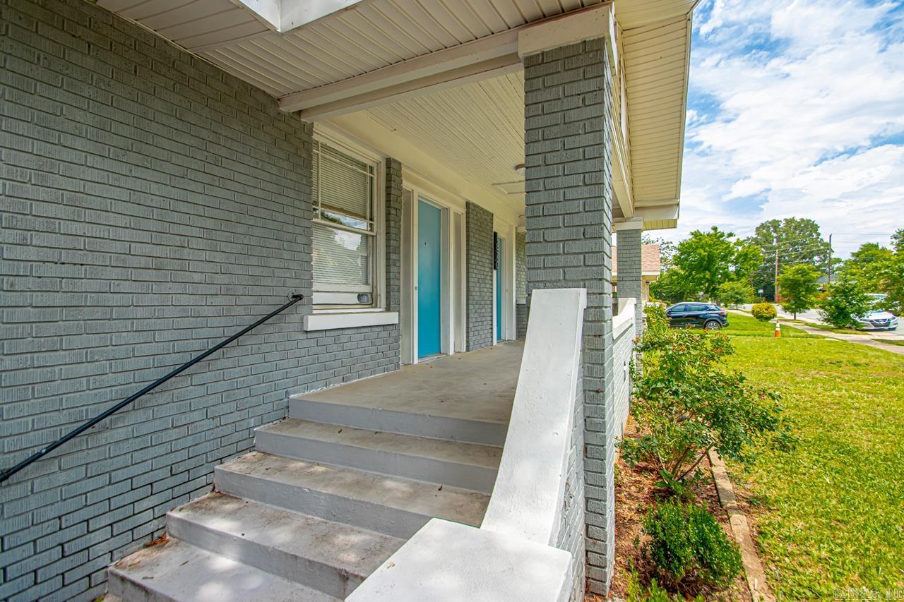 Weldon E Wrights - Residential Income