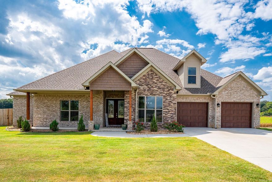 Beautiful custom-built home in the Sunset Landing Addition. This 4BR, 3BA home has a beautiful covered outdoor living space with a gas log FP, and an oversized fenced rear yard. The kitchen is a cook's dream. Large island, an abundance of cabinets, walk-in large pantry, & dbl ovens. The FDR is perfect for special meals with friends & family. Upstairs you will discover a bonus room with a projector & large screen. The primary BR & BA are spacious with a huge walk-in-closet. The laundry room is also oversized. There are 2 BR that share a bath, and then another BR with a hall bath. SELLERS WILL PAY UP TO $6,000 OF BUYERS CLOSING COST, PREPAIDS, OR INTEREST RATE BUY DOWN.  *AGENTS SEE REMARKS*