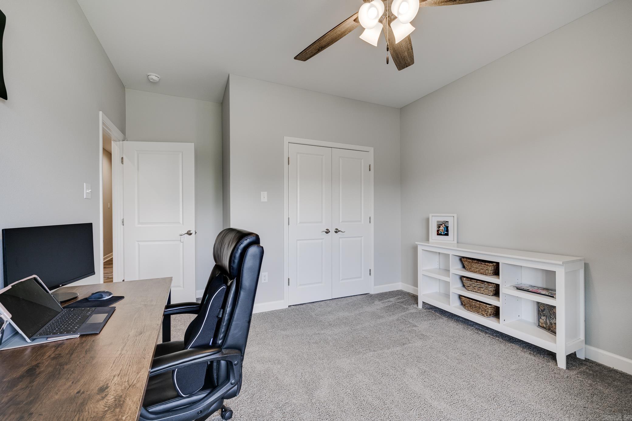 SUNSET LANDING - Residential