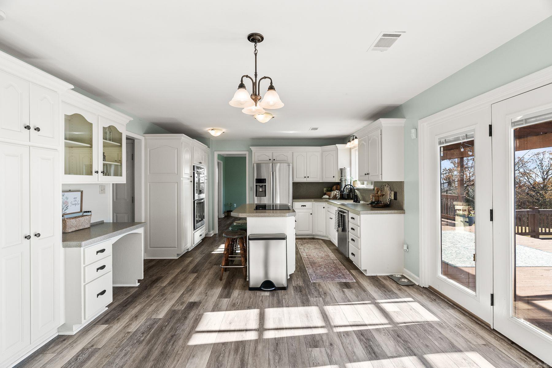 MILL CREEK ESTATES - Residential