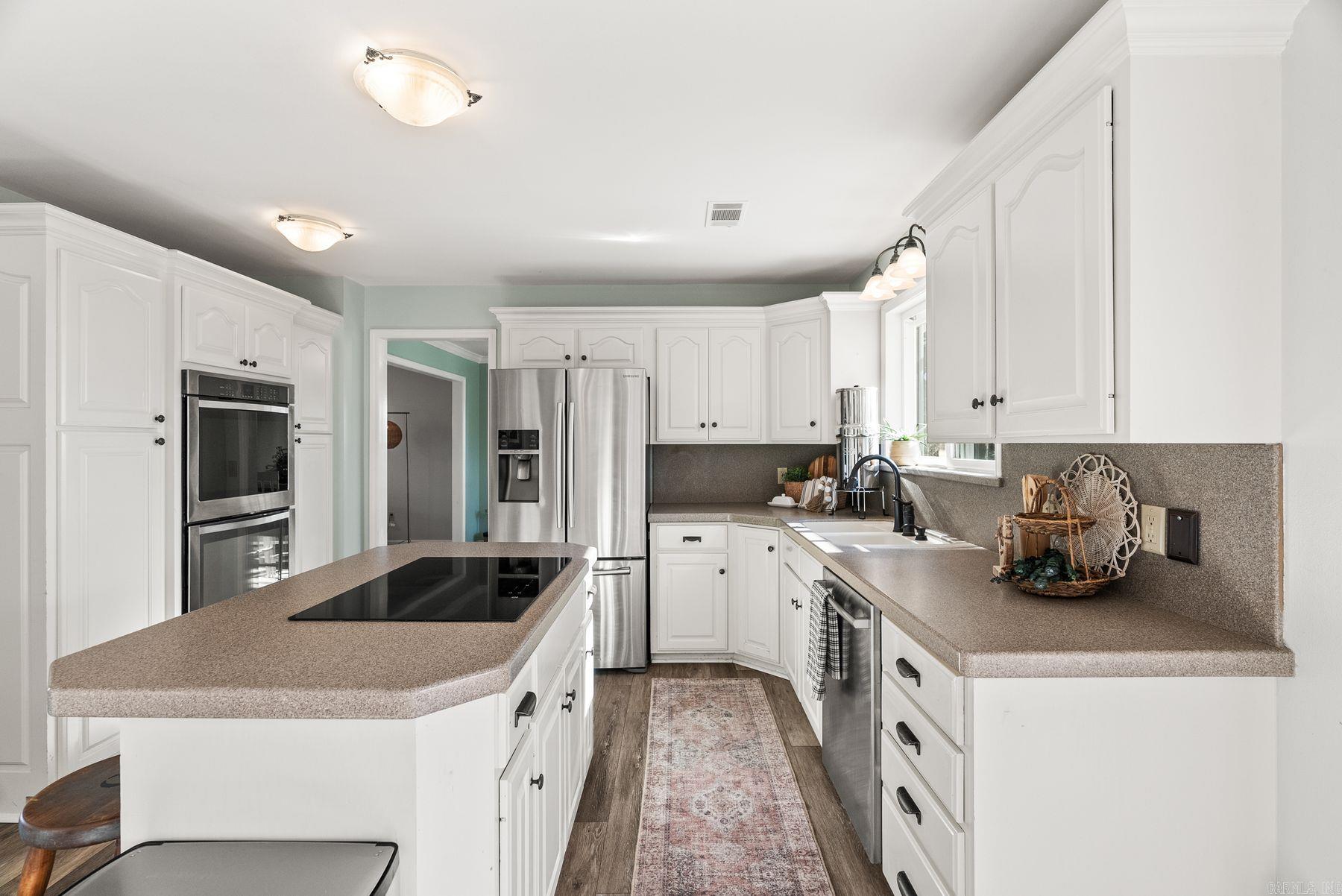 MILL CREEK ESTATES - Residential