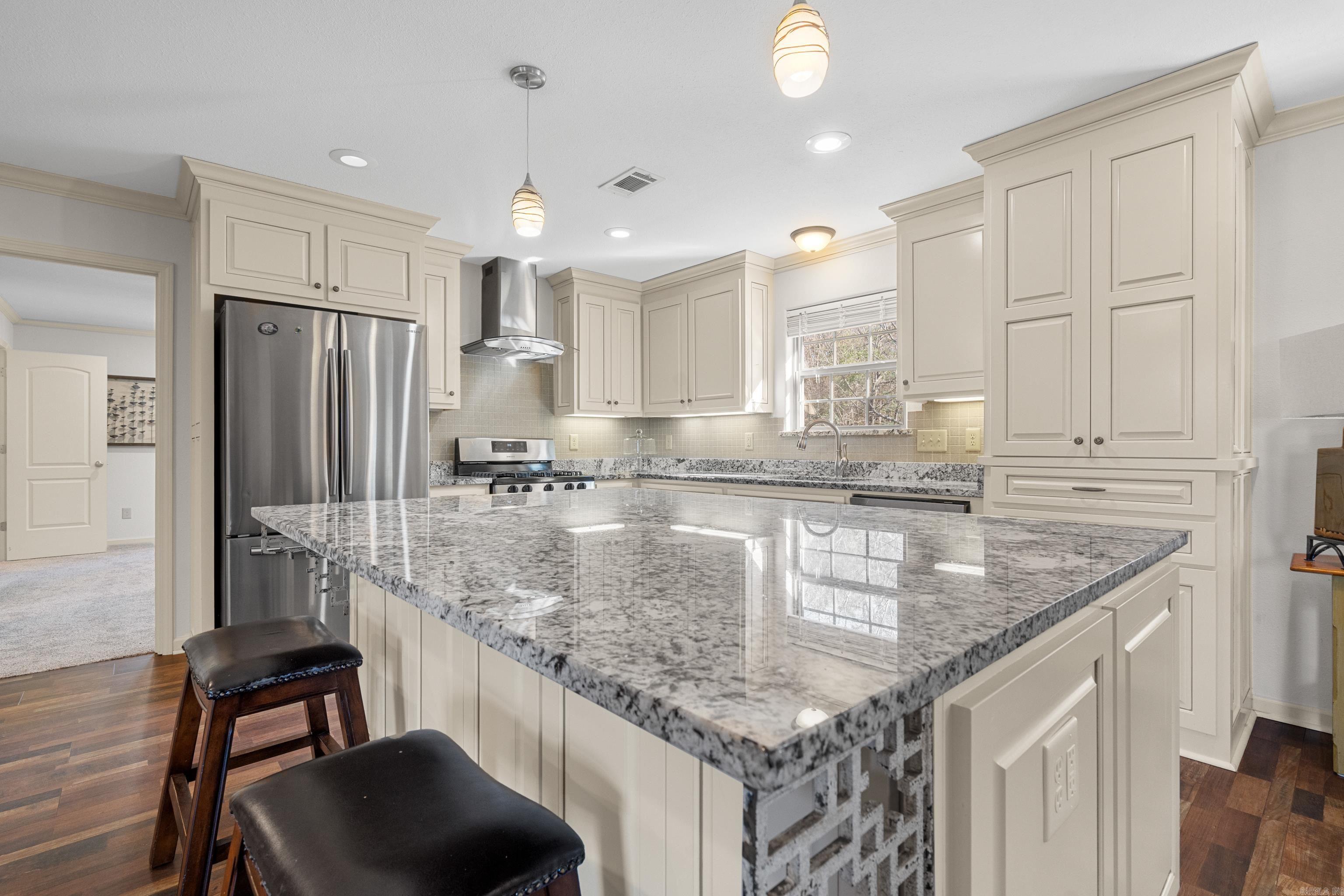 Pineview Crest of Shore Acres - Residential