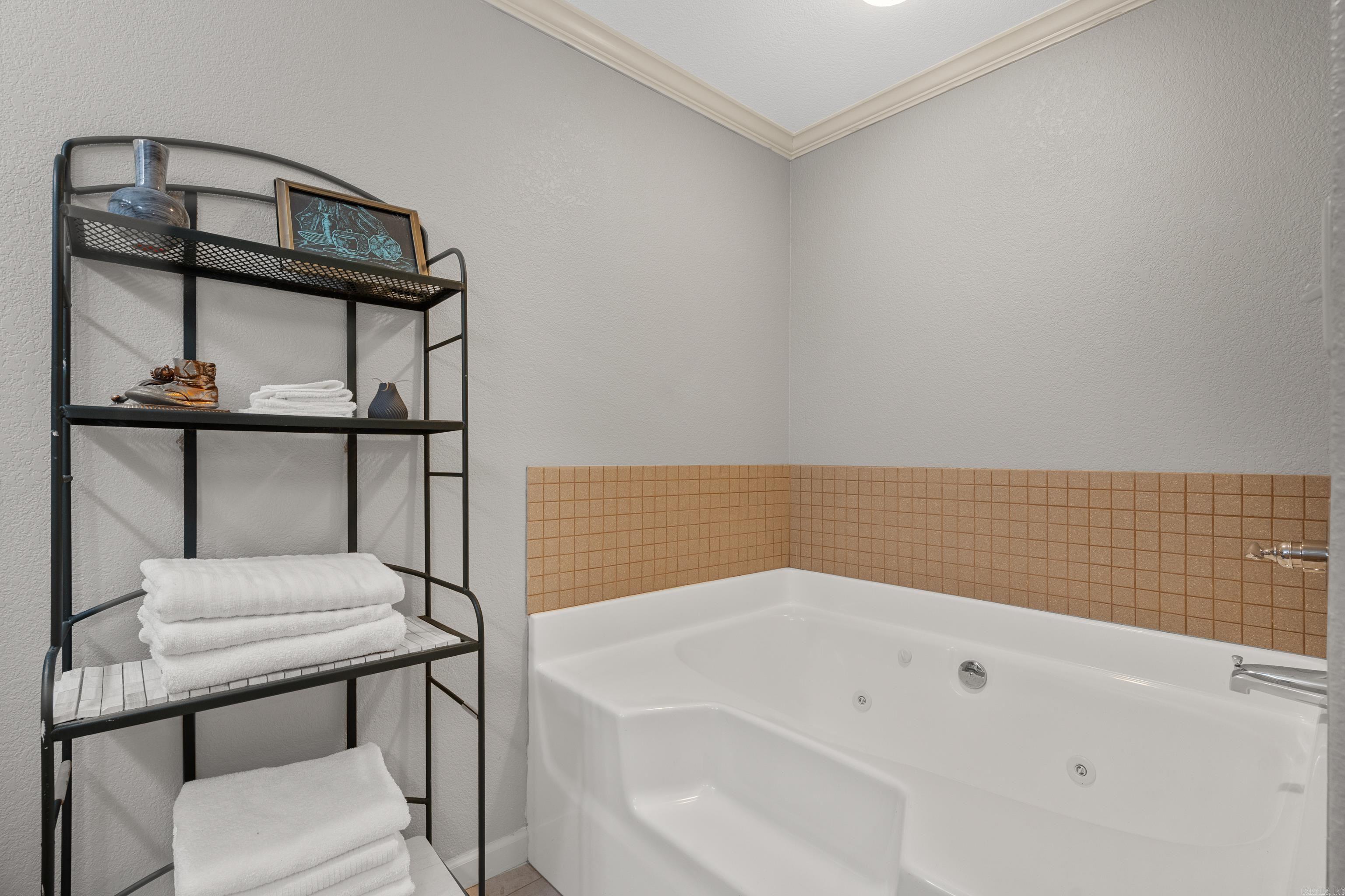 Pineview Crest of Shore Acres - Residential