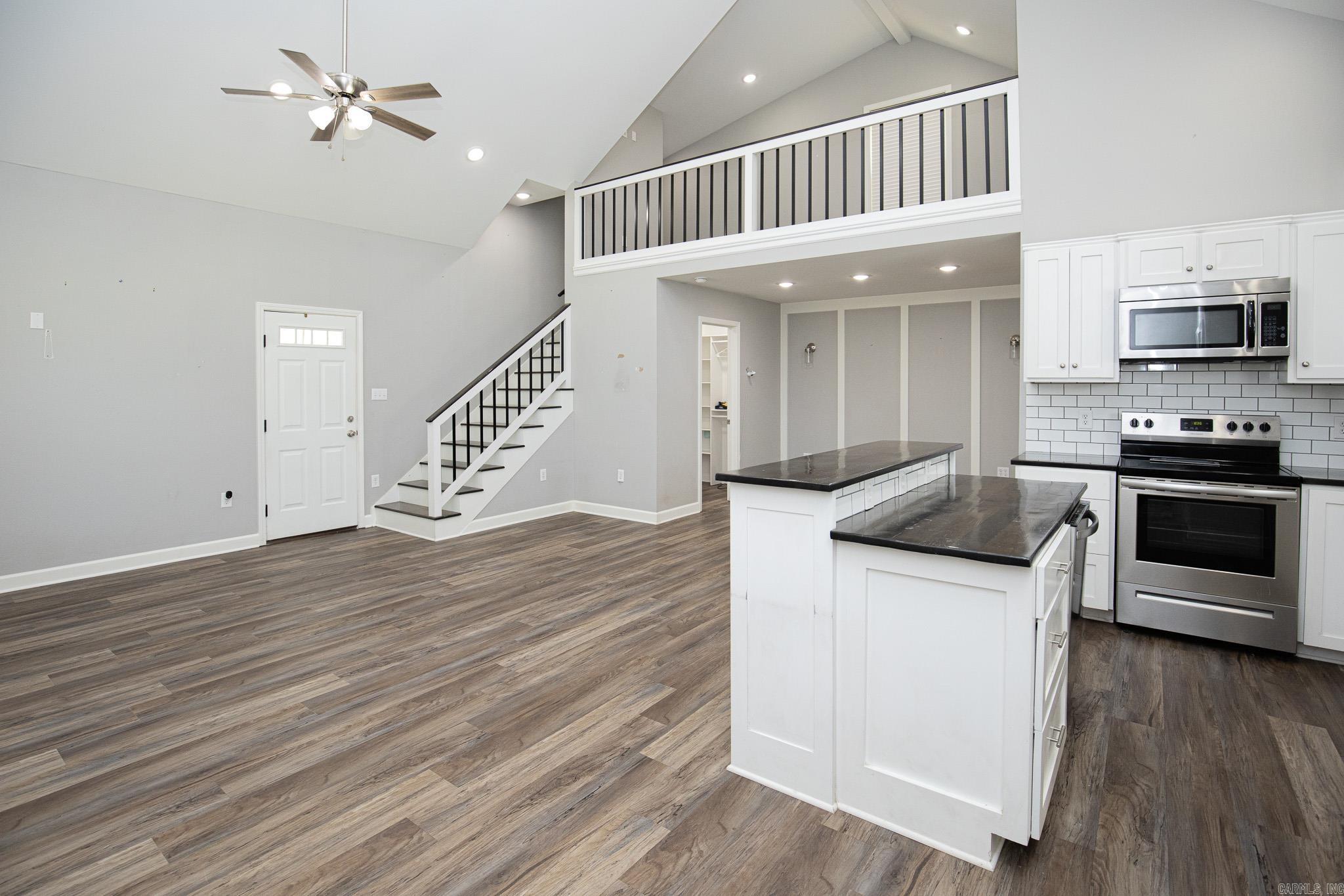 PINE PARK - Residential