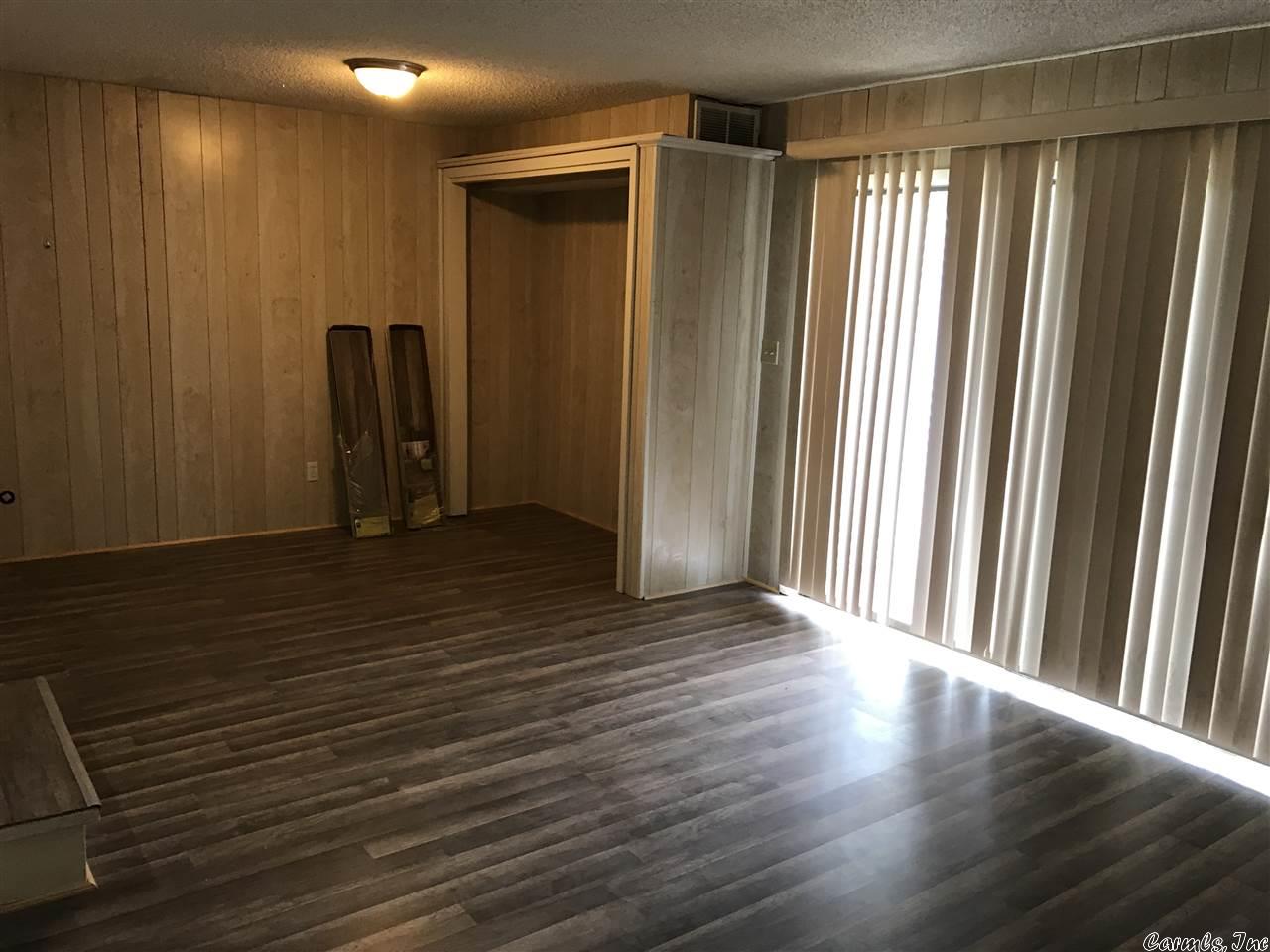 Townhouse 3rd - Residential Lease