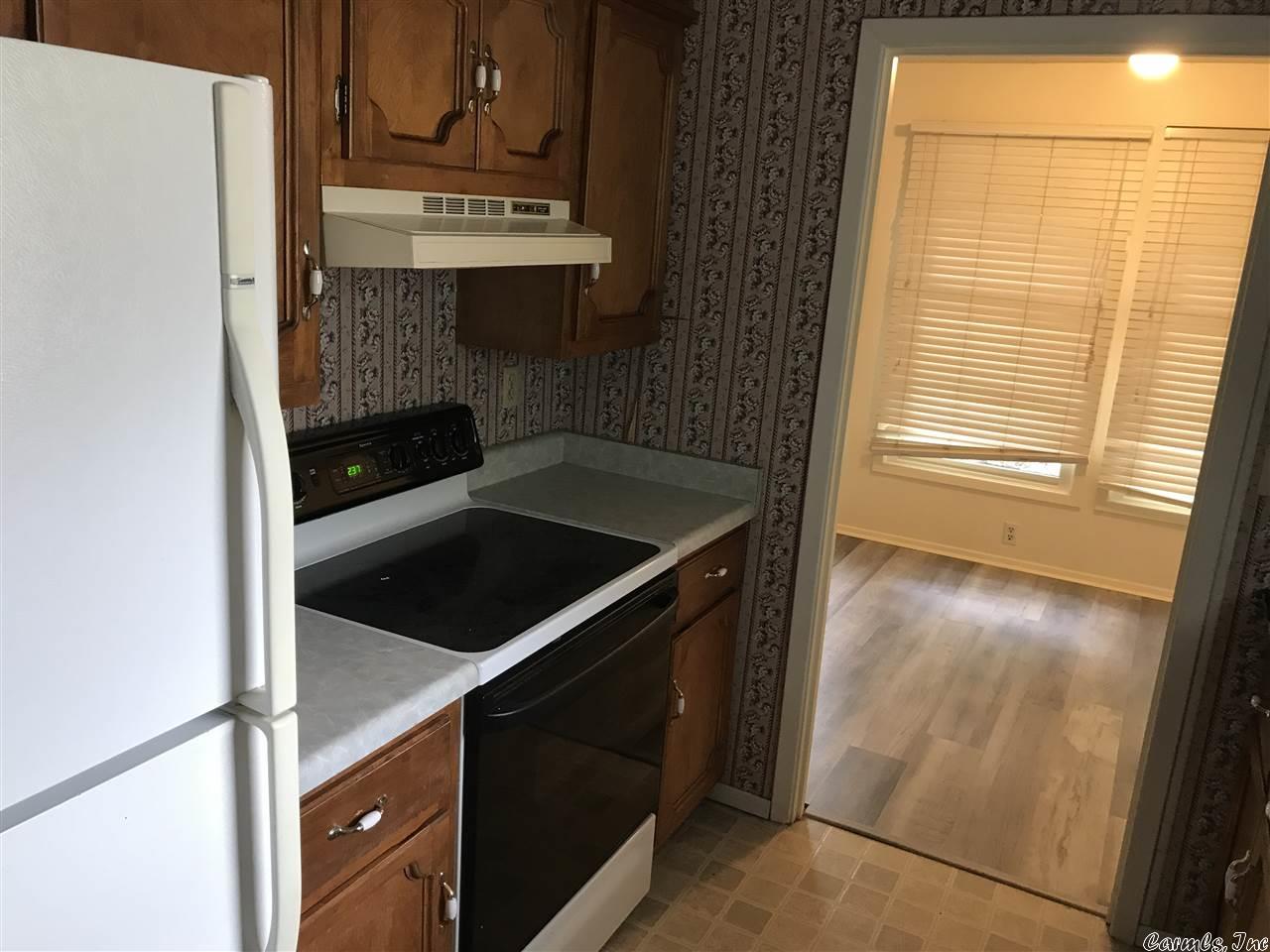 Townhouse 3rd - Residential Lease