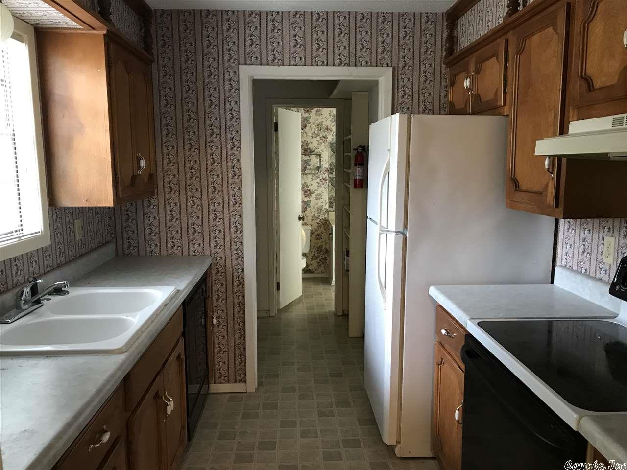 Townhouse 3rd - Residential Lease