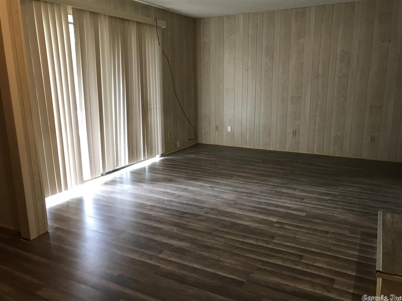 Townhouse 3rd - Residential Lease