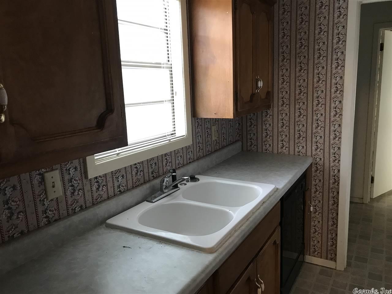 Townhouse 3rd - Residential Lease