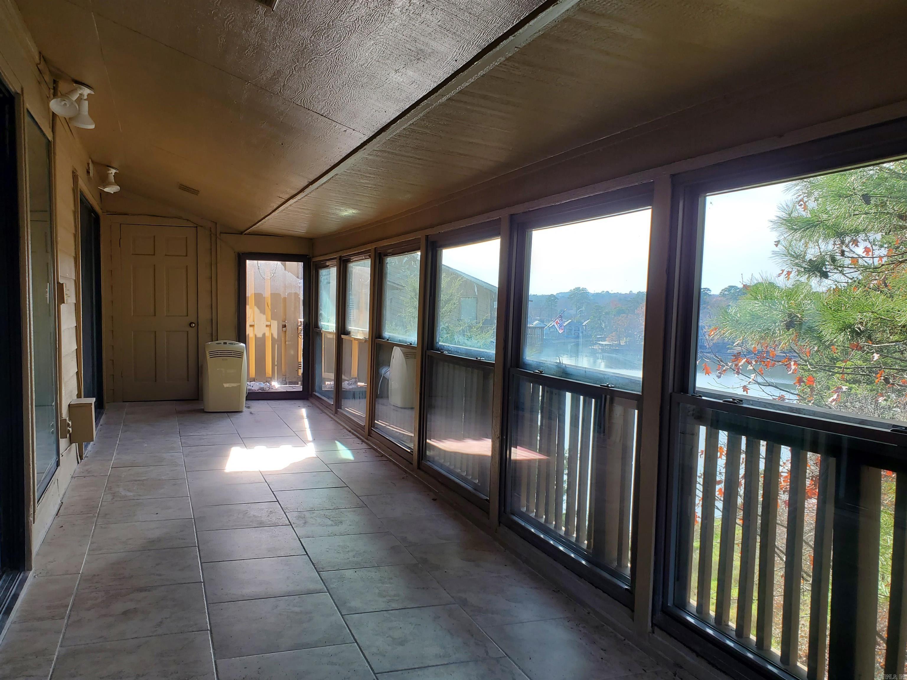 CEDAR CREST HPR - Residential