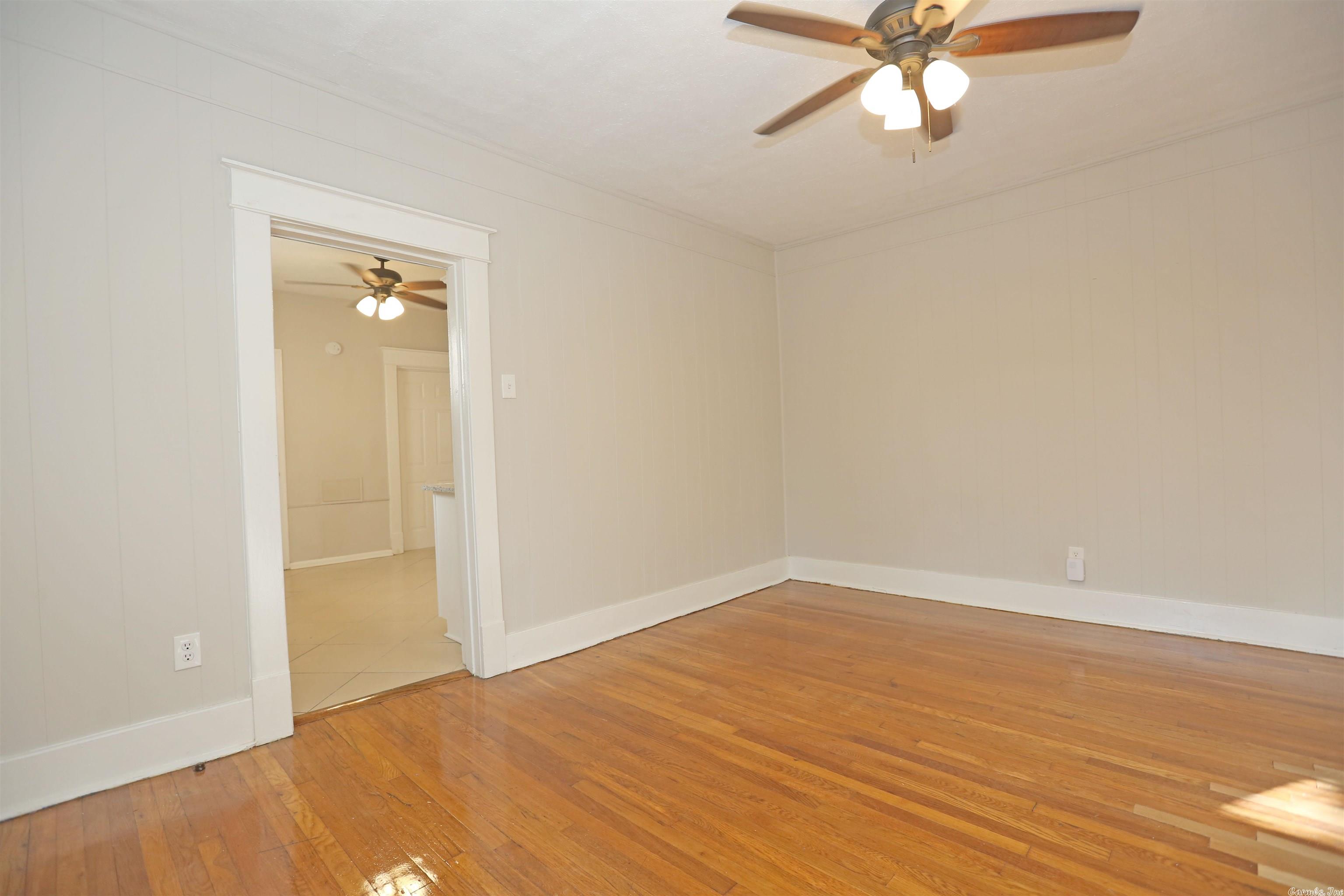 Hillcrest-Pfeifer - Residential Lease