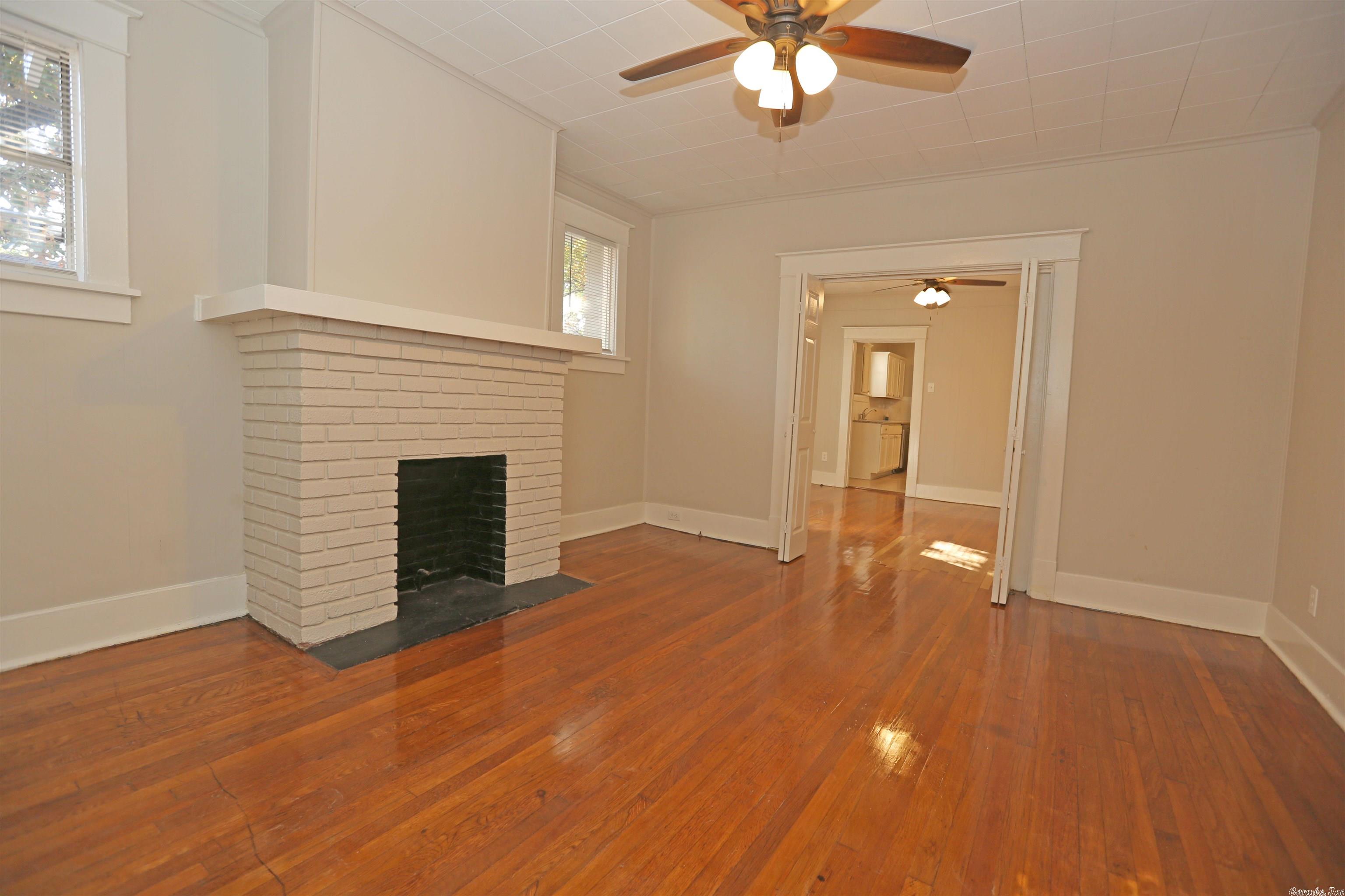 Hillcrest-Pfeifer - Residential Lease