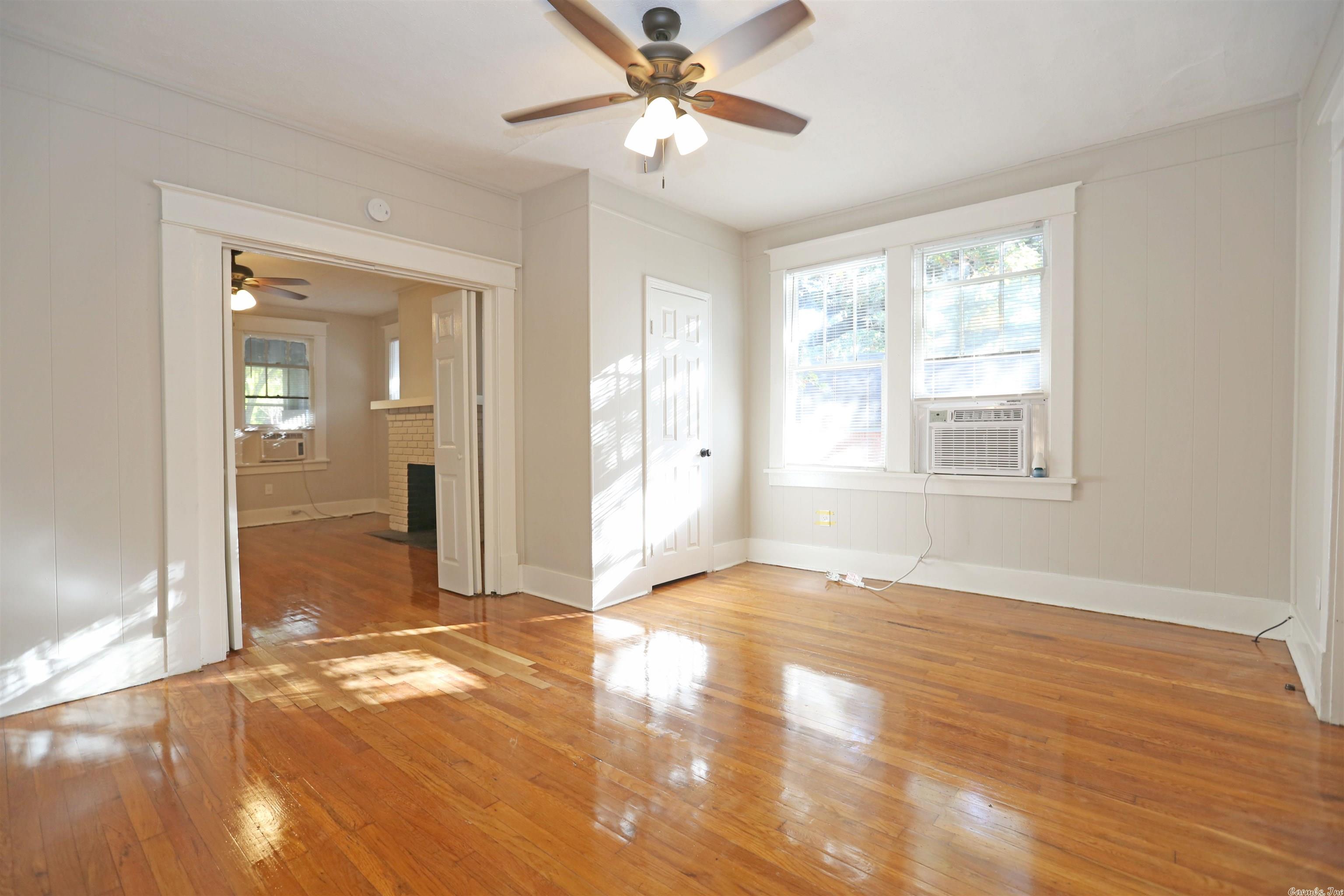 Hillcrest-Pfeifer - Residential Lease