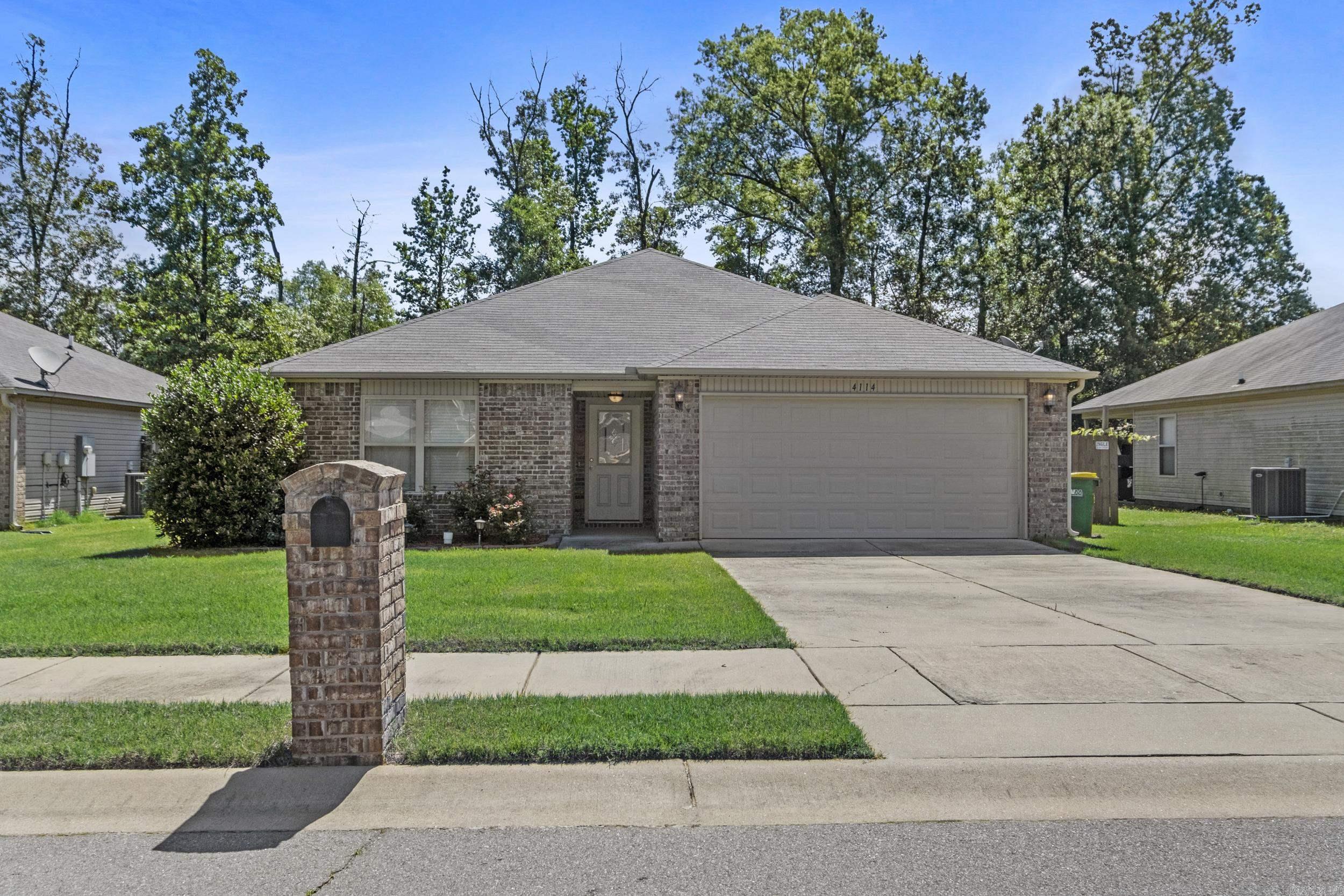 Come make this beautiful like new 3bedroom/2bathroom home your own. The back yard is truly on oasis with extra large Patio with its own retractable awning to enjoy the beautiful fully fenced in back yard with rose bushes all around. It has an out building shed for all your gardening needs along with a garden plot already designed. Come see it today before it is gone!