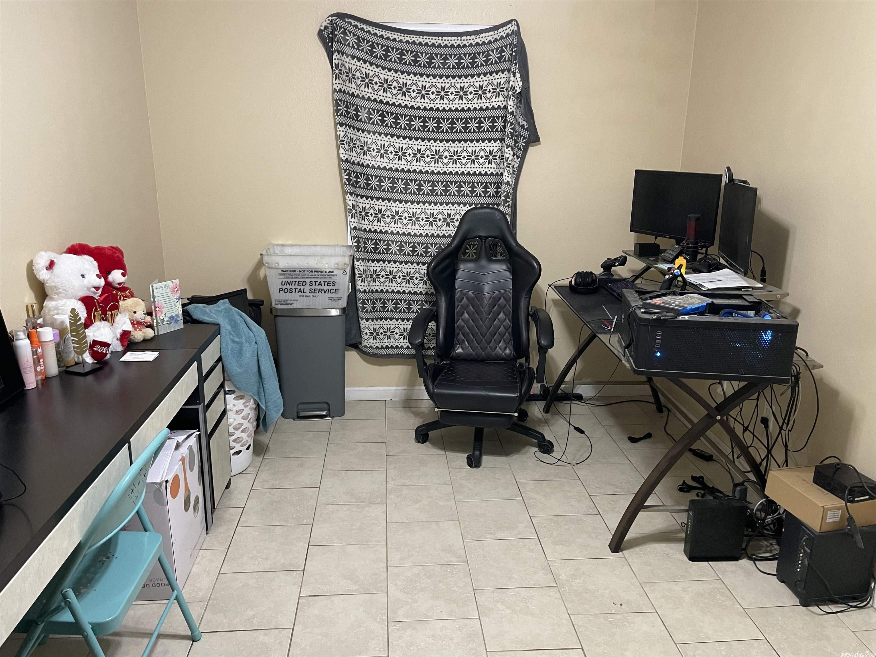 Not in Subdivision - Residential Income