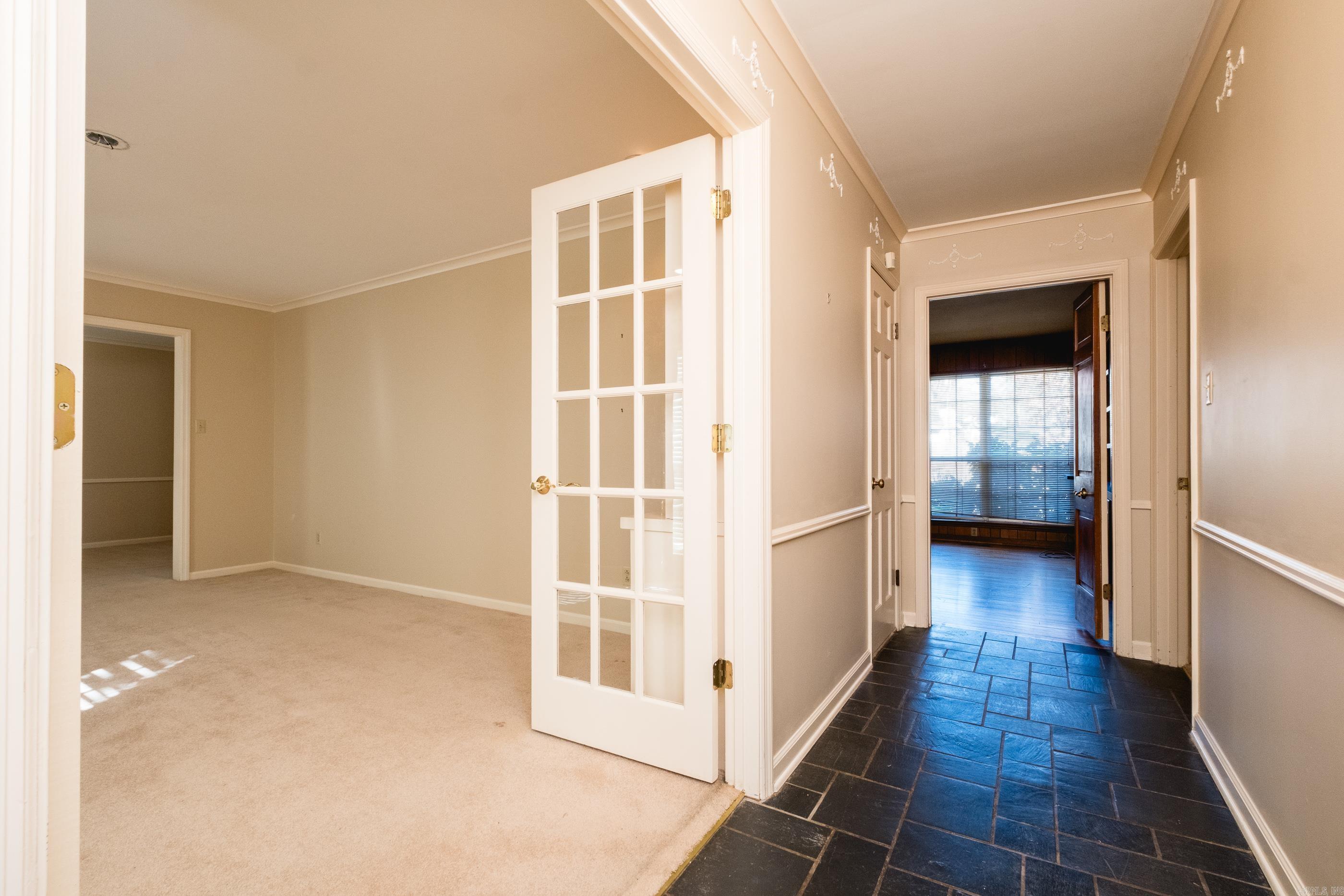 COLONY WEST - Residential