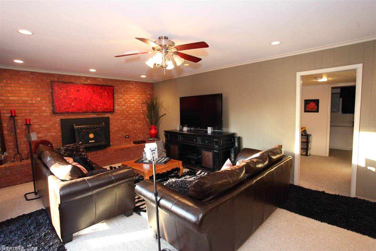 Plaza Heights - Residential