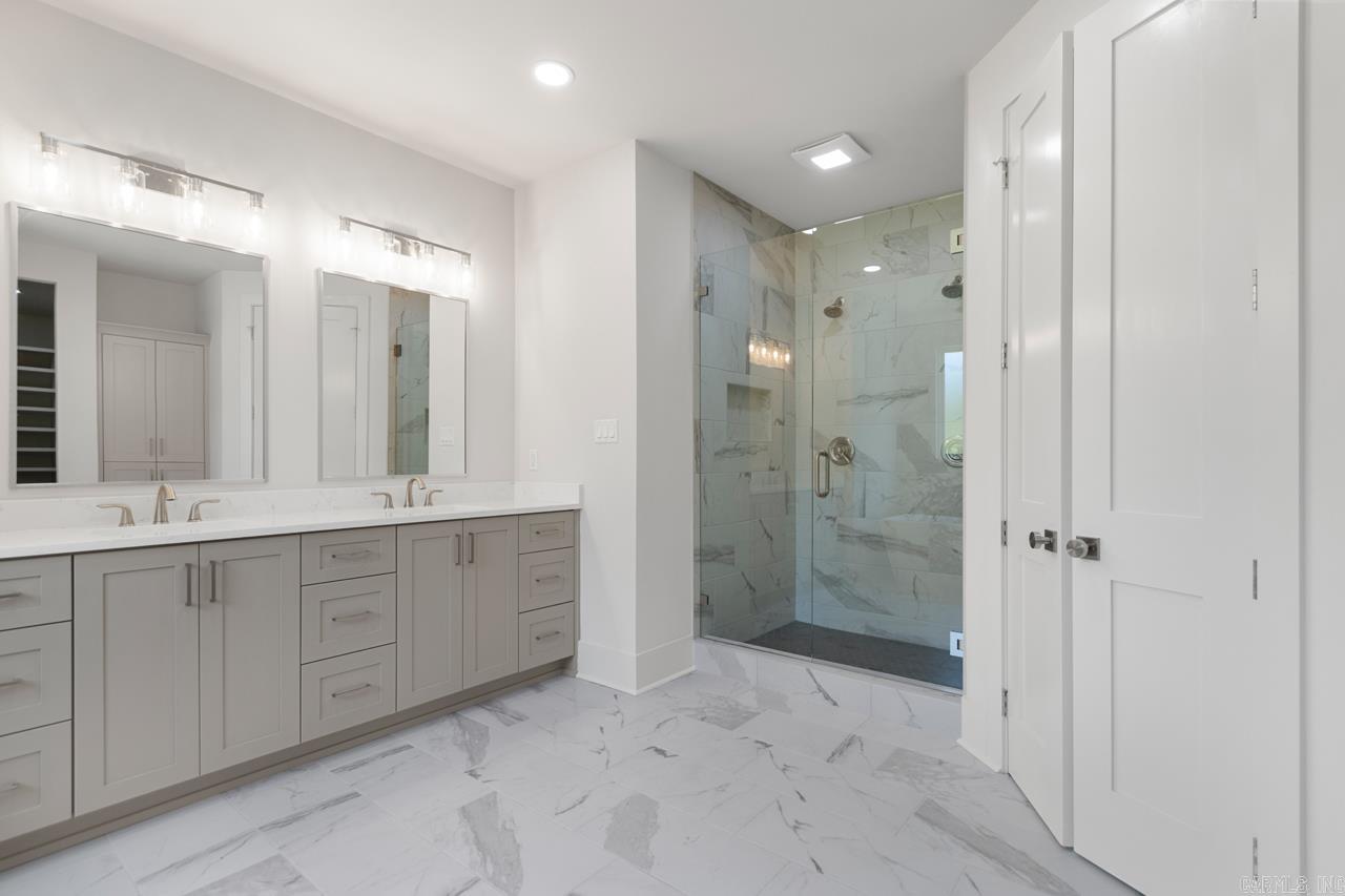 COLDWATER CREEK - Residential