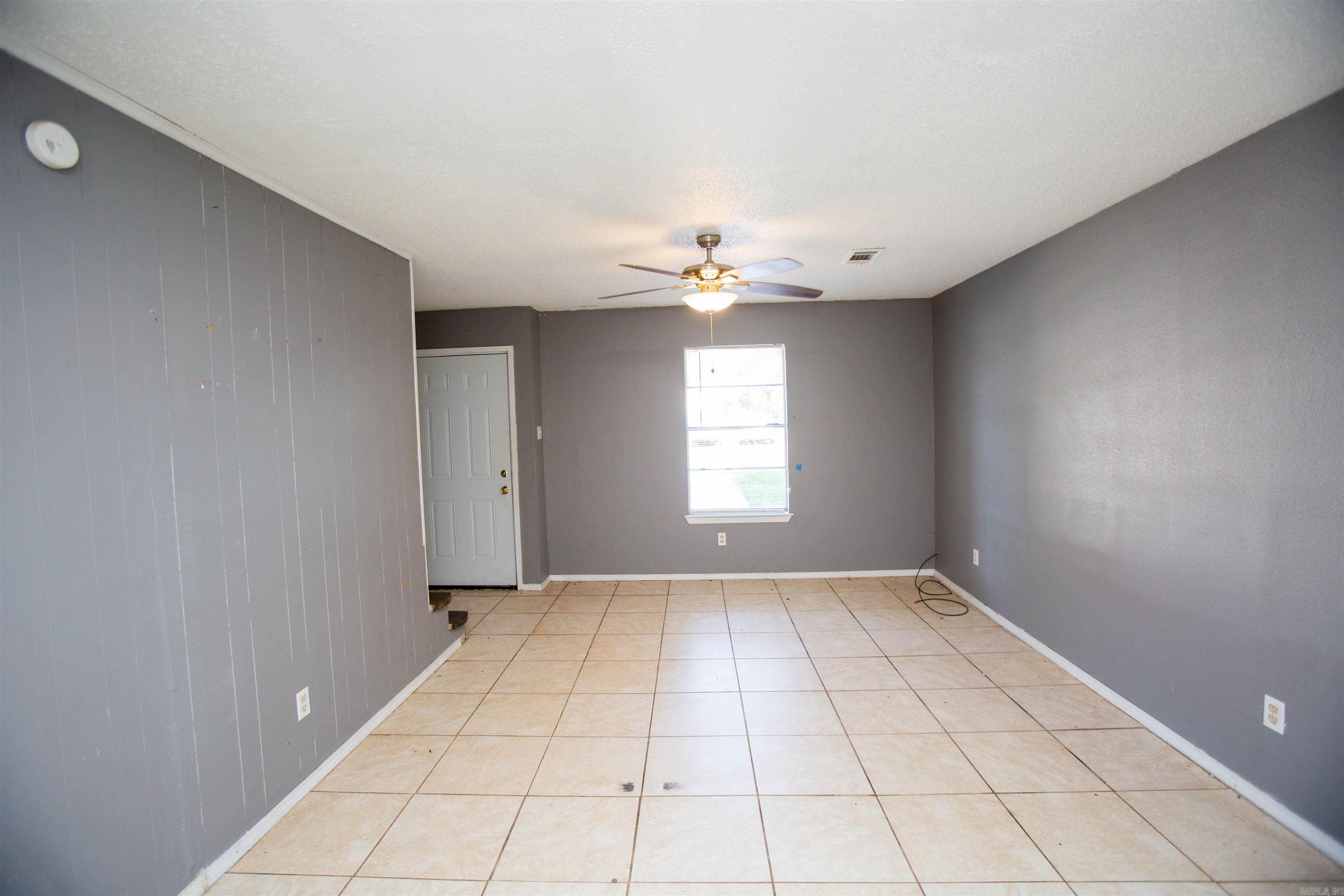 North Agrenta - Residential Lease