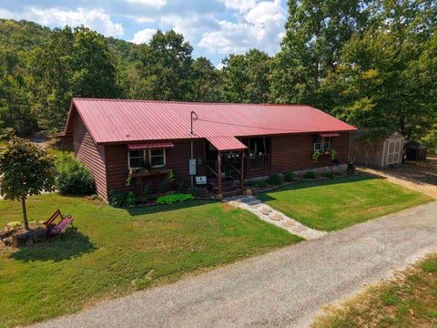 Photo of 4 River Watch Lane, Glenwood, AR 71943 (MLS # 26042904)