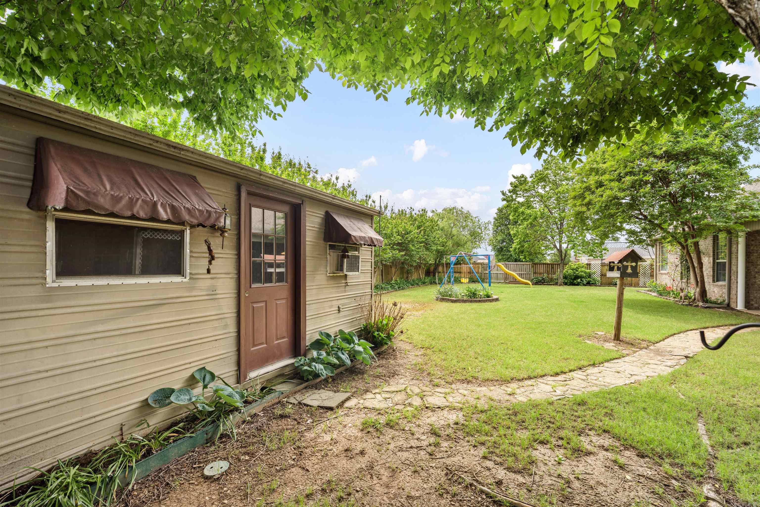 CATHERINE PLACE - Residential