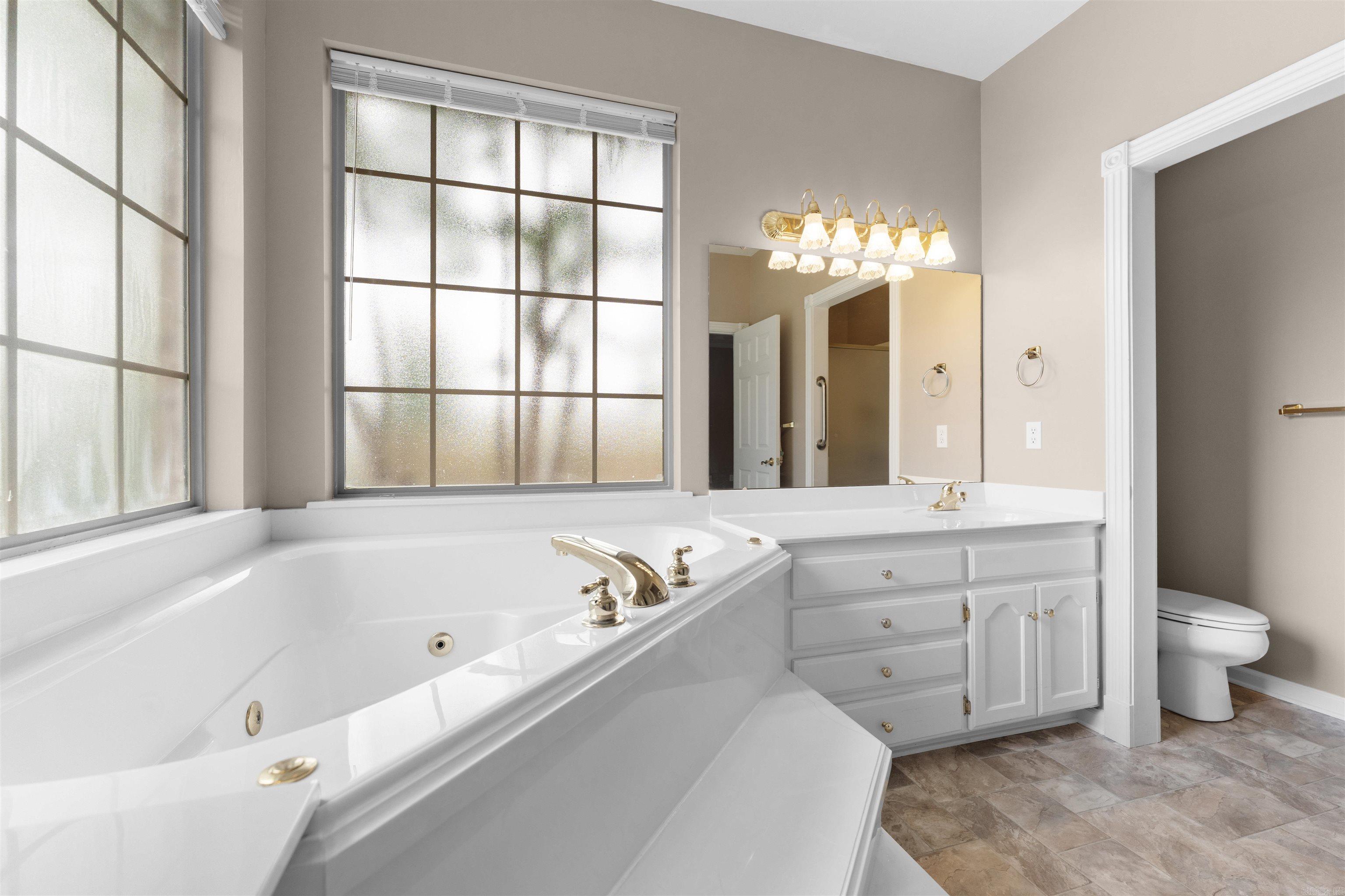 CATHERINE PLACE - Residential