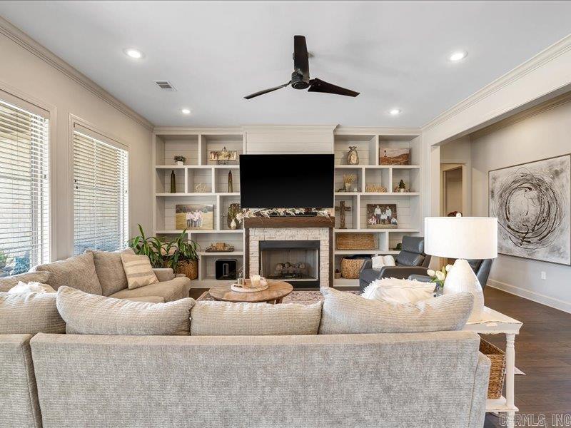 GREENSBORO RIDGE - Residential